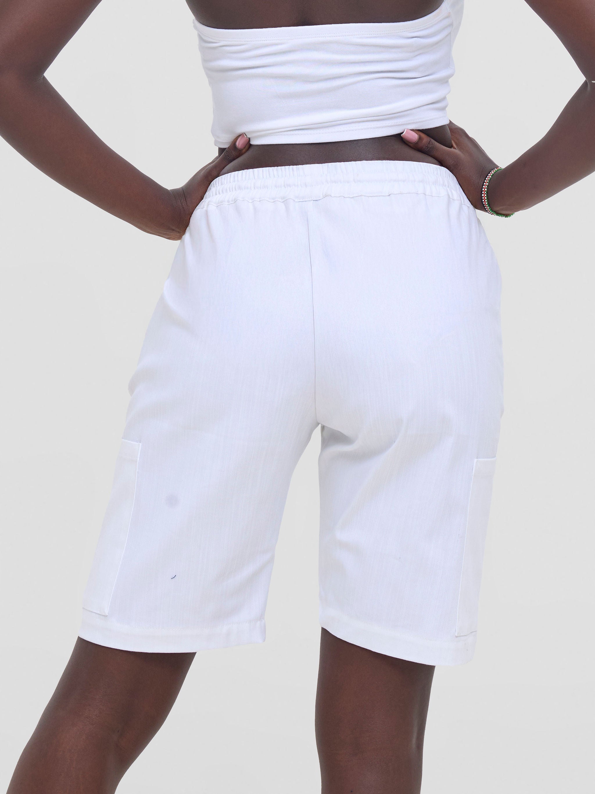 Zoya Nia Cargo Shorts - White