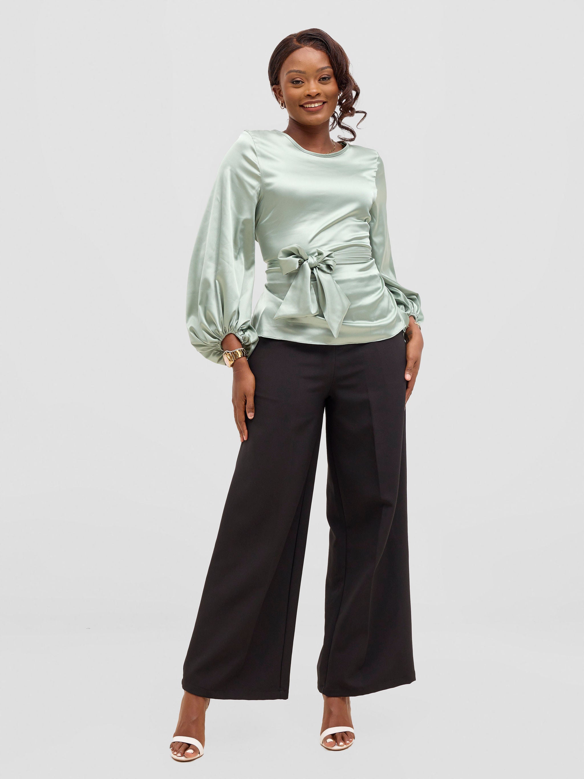Vivo Izzy Satin Bishop Sleeve Top - Mint