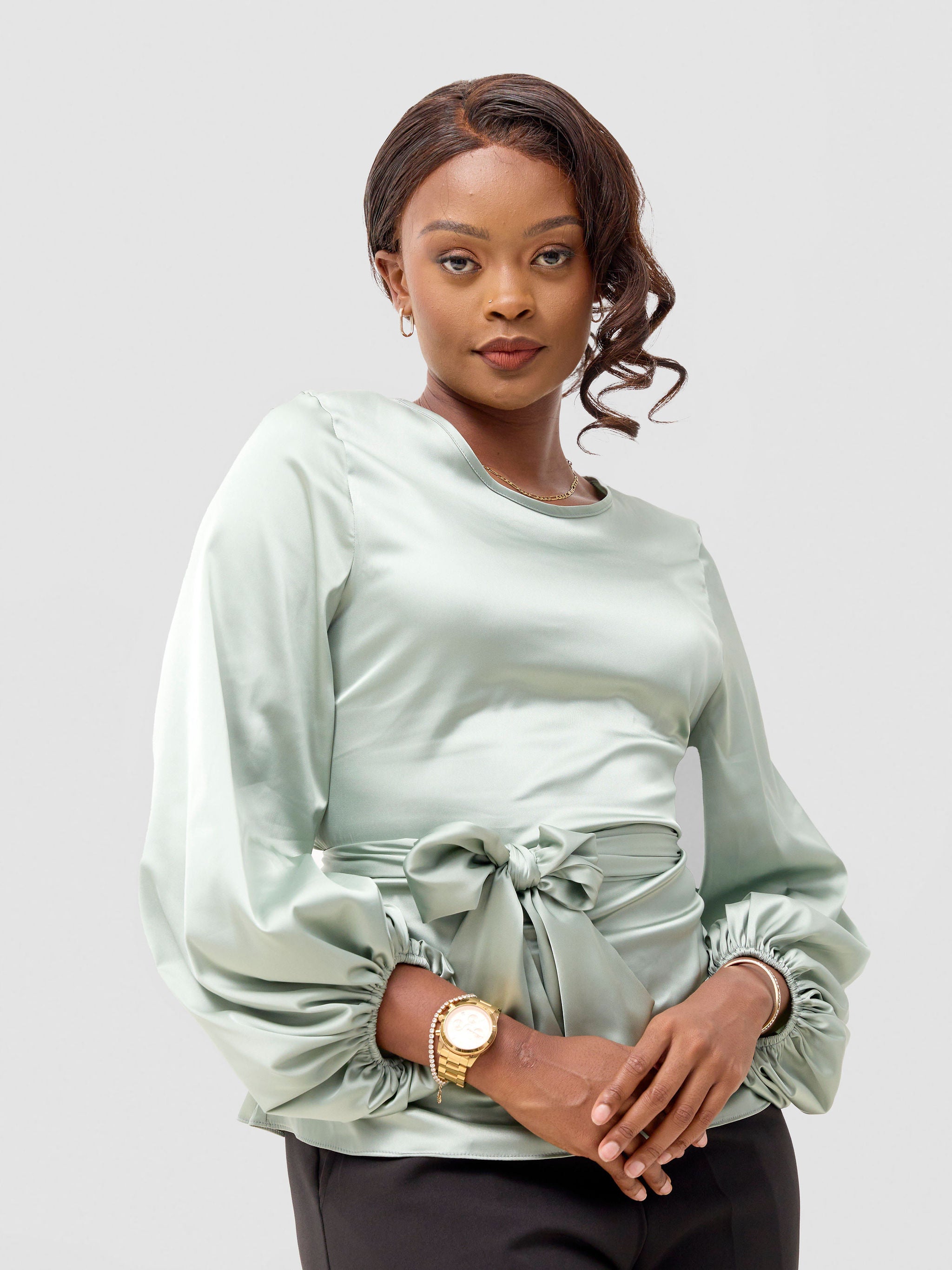 Vivo Izzy Satin Bishop Sleeve Top - Mint