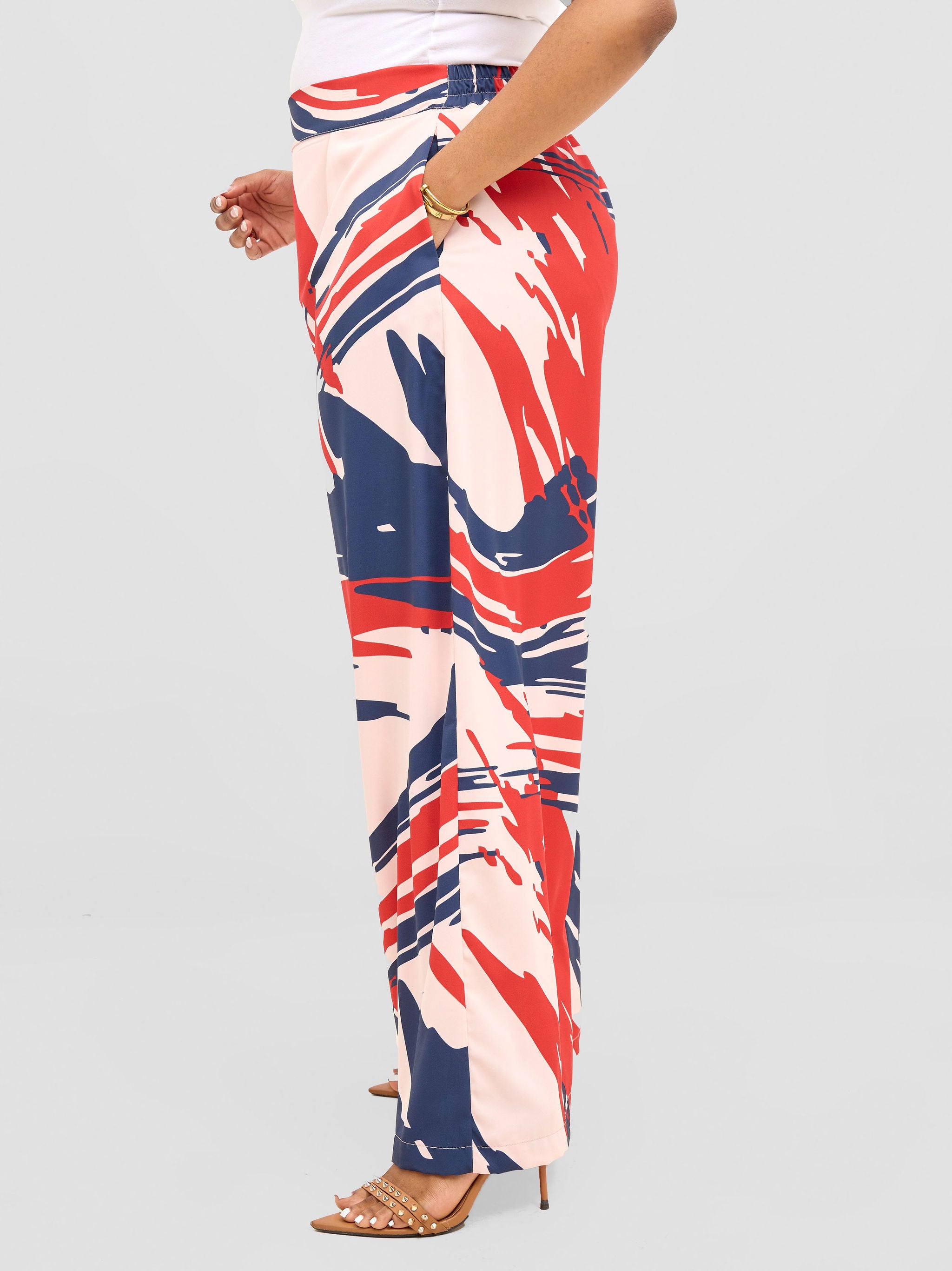 Vivo Ayla Crepe Pants - Navy / Burgundy Hali Print