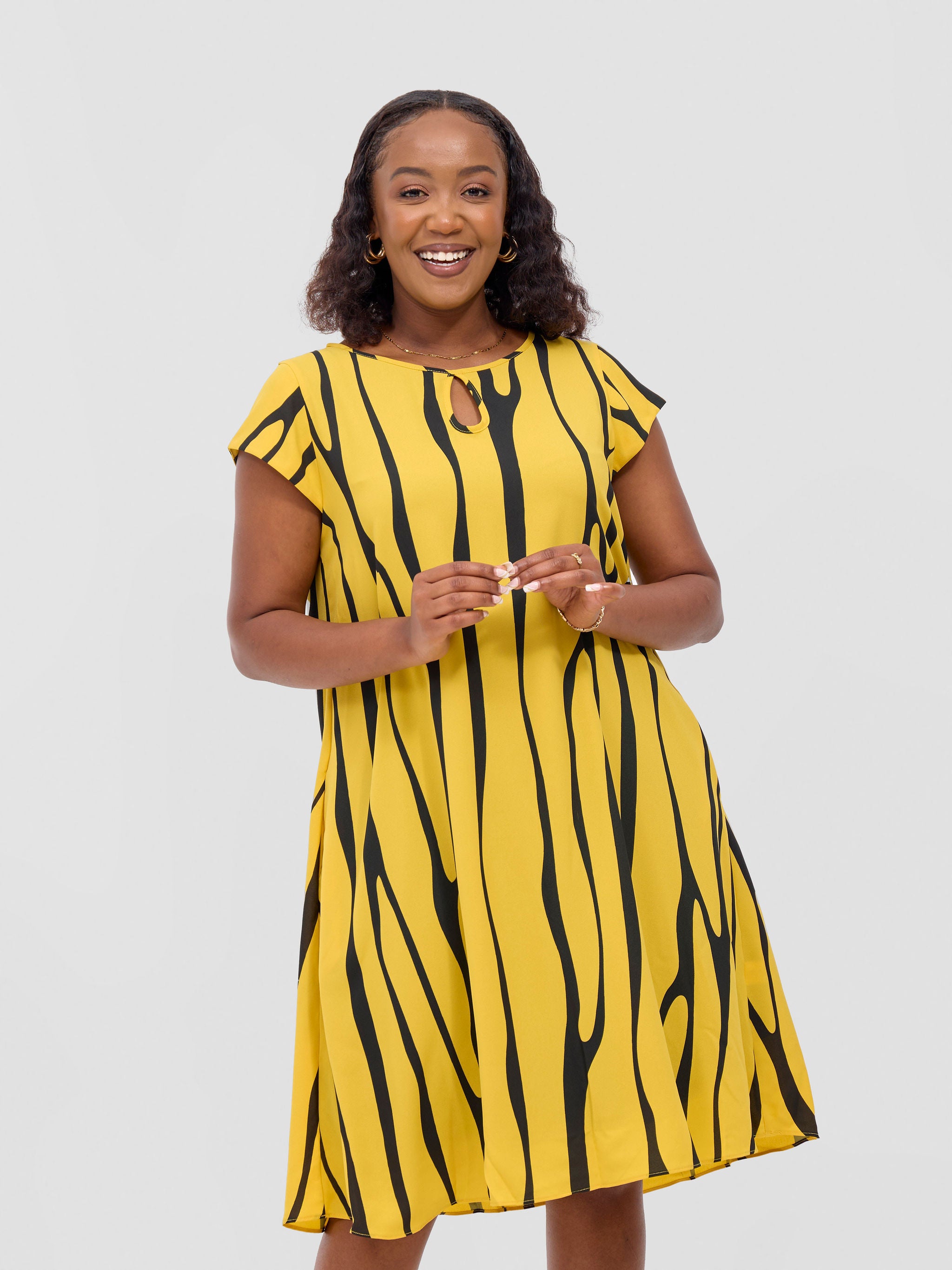 Vivo Sierra Cap Sleeve Tent Chiffon Dress - Mustard / Black Sidi Print