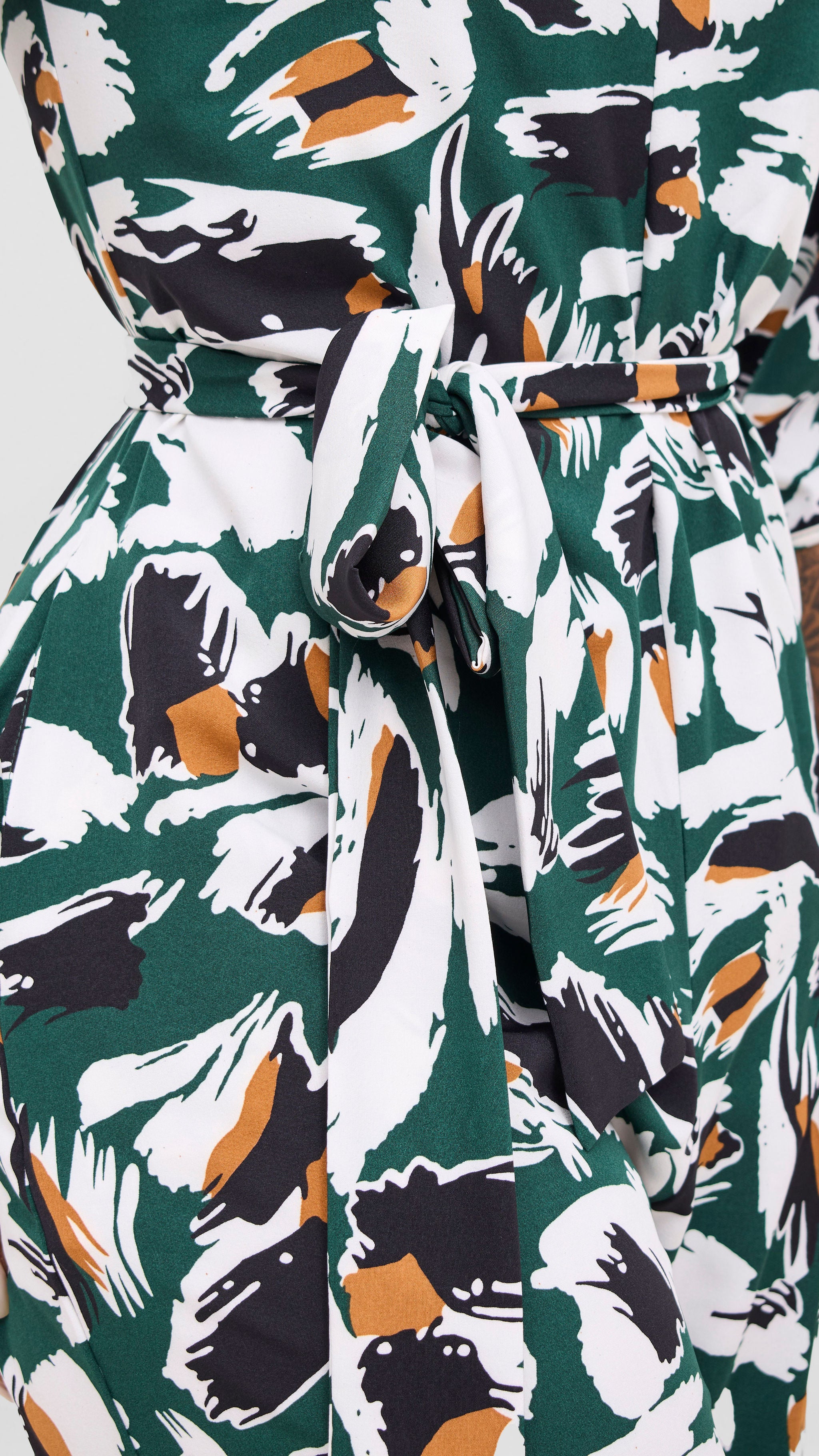 Vivo Zahari Sweatheart Neck Jumpsuit - Green / Black Print