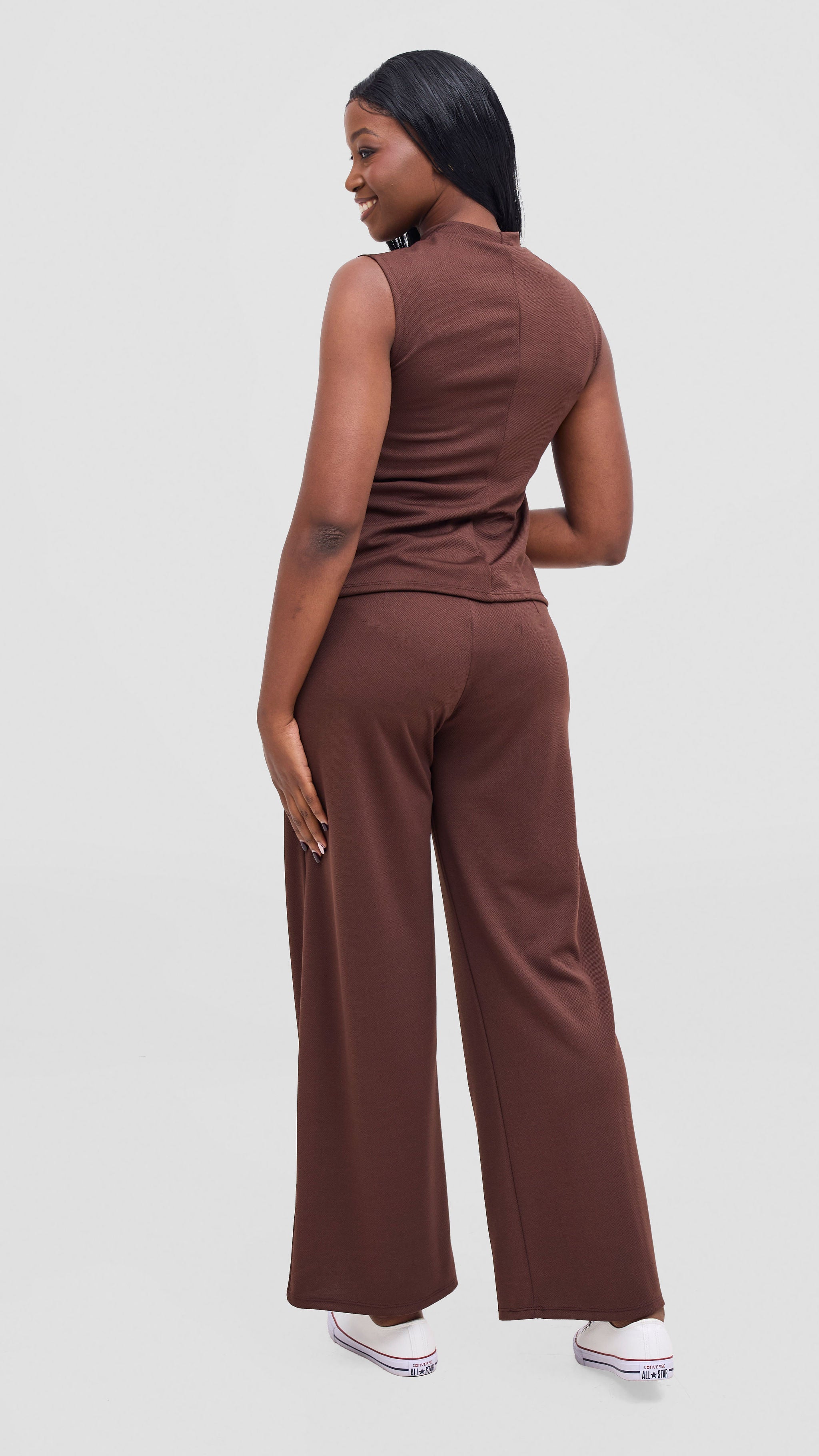 Vivo Selah Mock Neck Top - Chocolate
