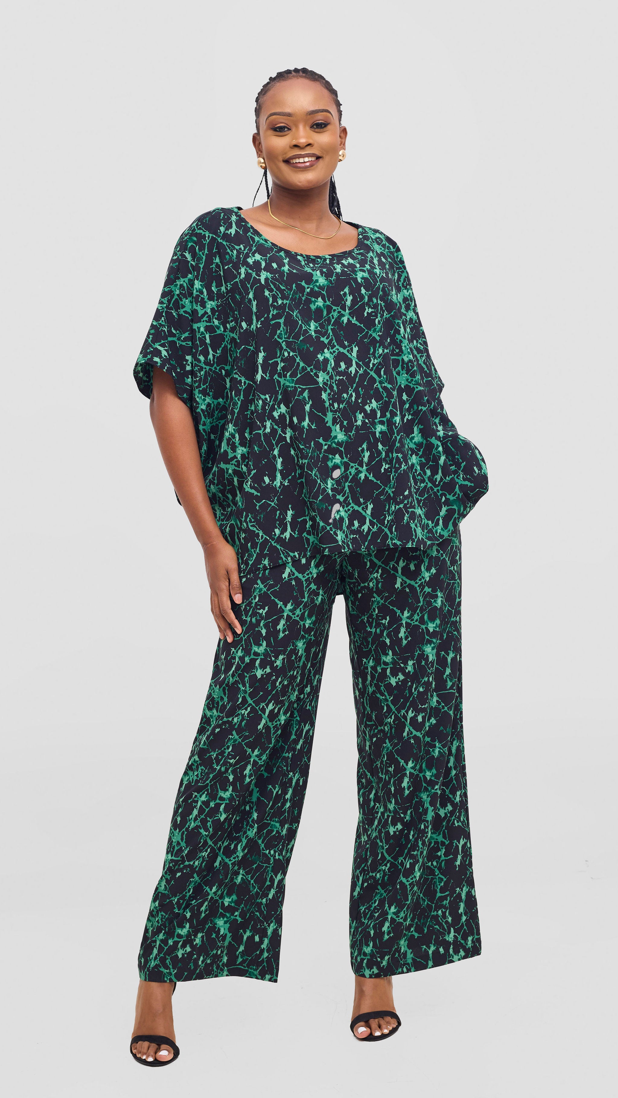 Vivo Maisha Top & Pant Set - Black/ Green Print