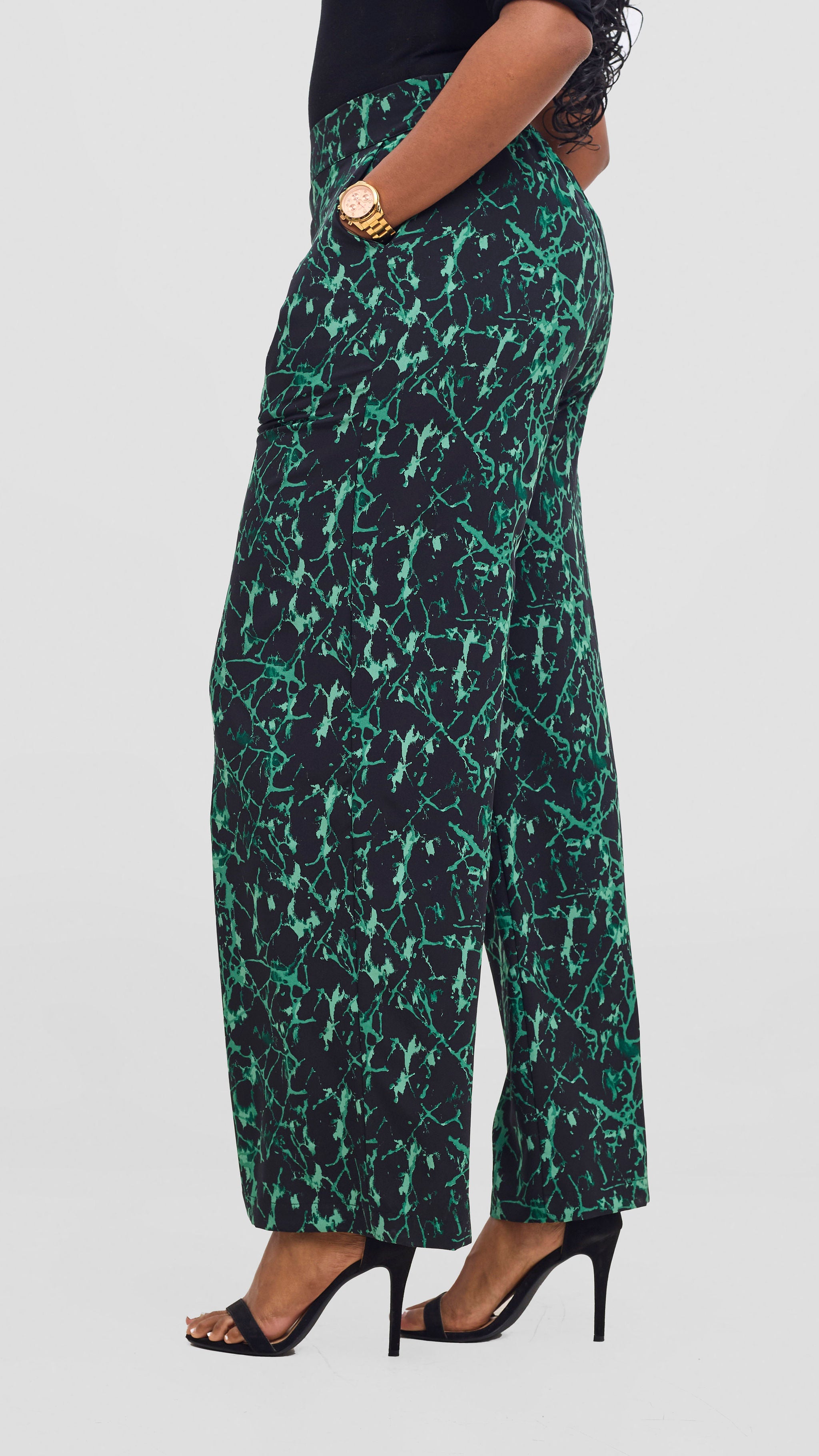 Vivo Maisha Top & Pant Set - Black/ Green Print