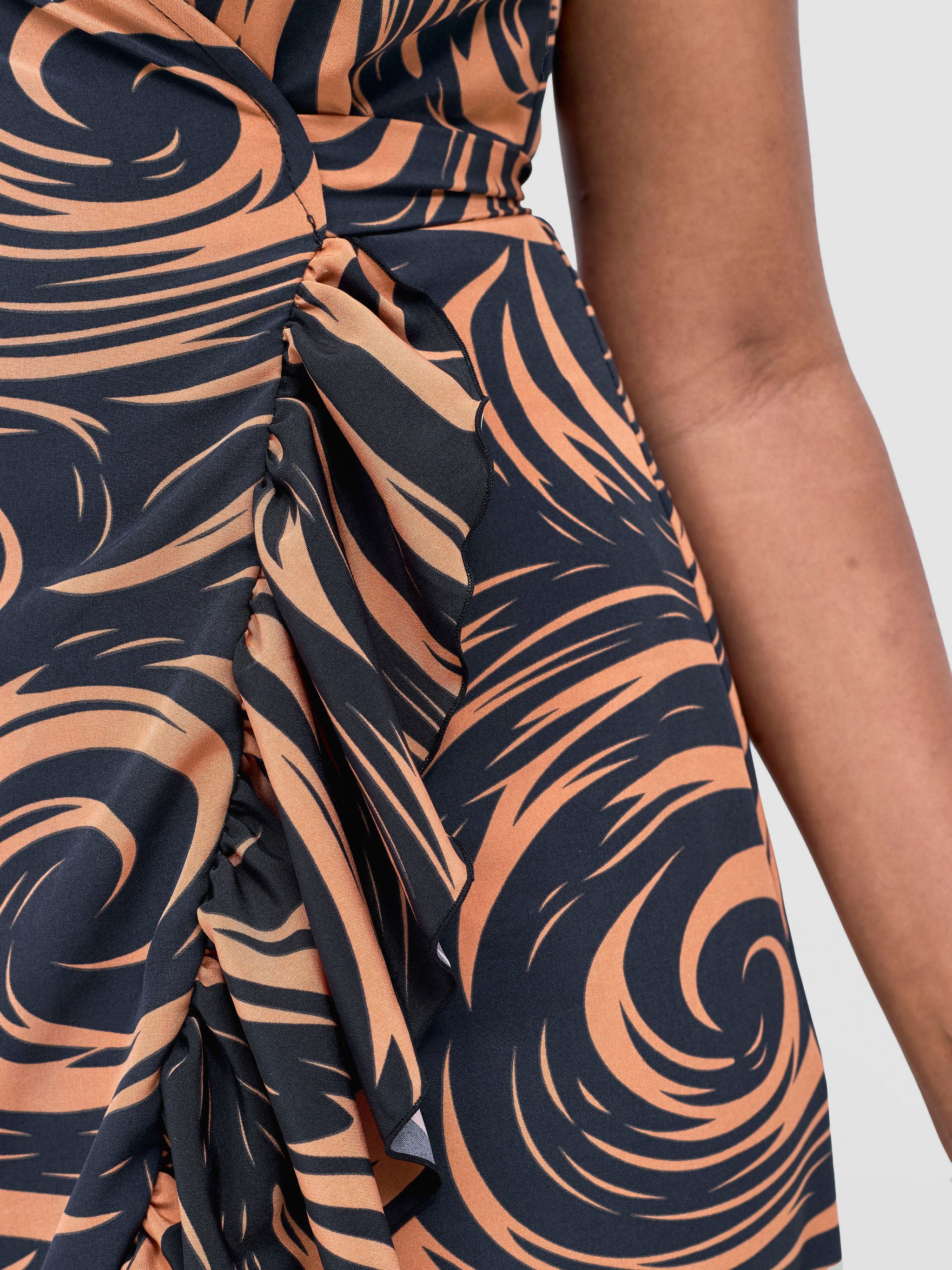 Vivo Nasinka Wrap Dress - Black / Rust Naka Print