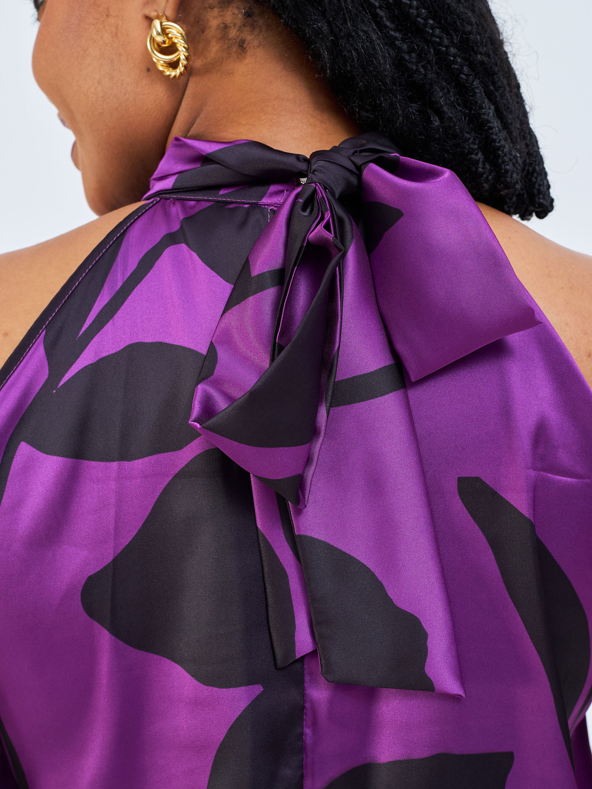 Vivo Jamila Halter Neck Maxi Dress - Light Purple / Black Voi Print