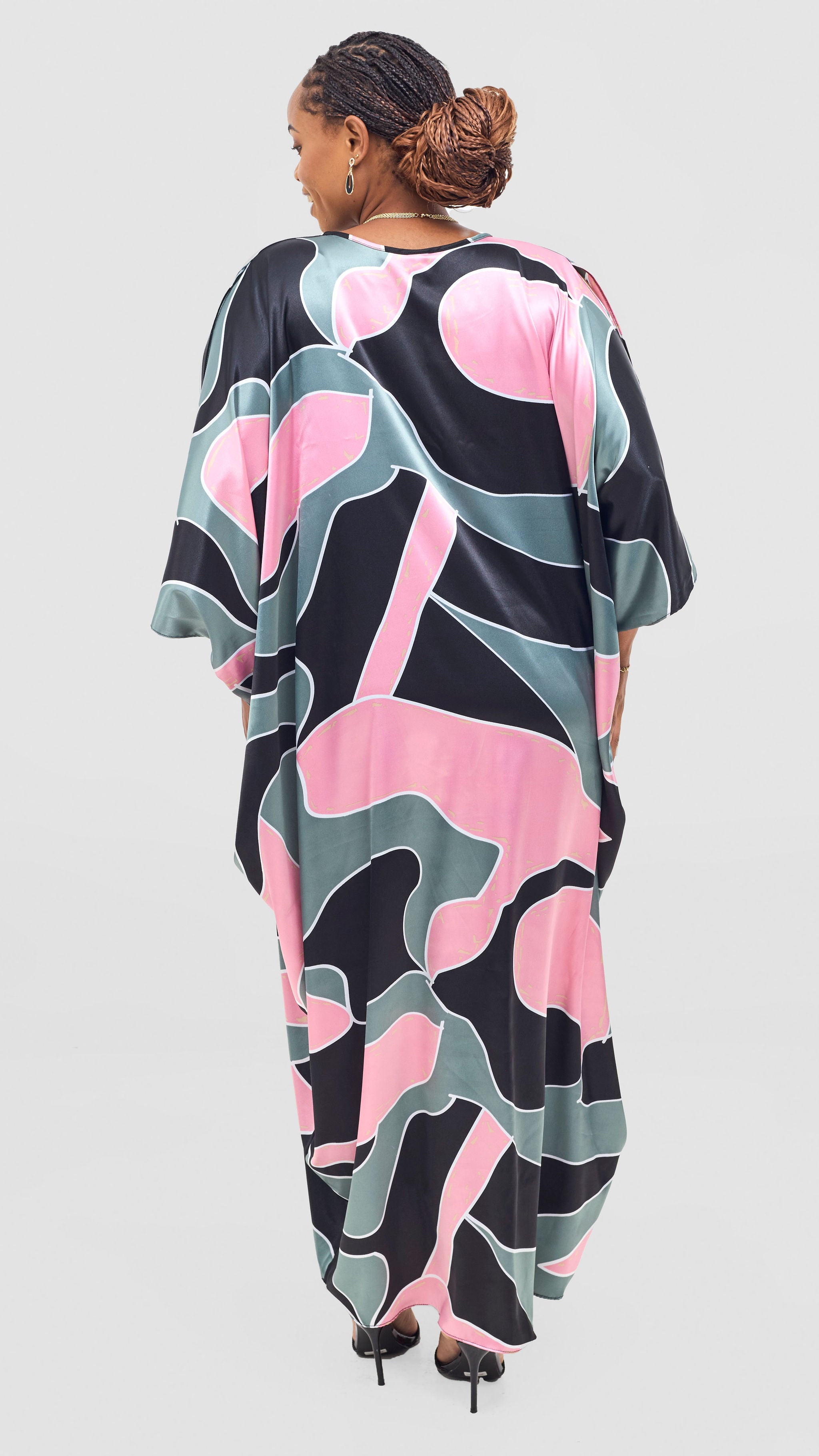 Vivo Lani Maxi Dress - Black / Pink Dato Print