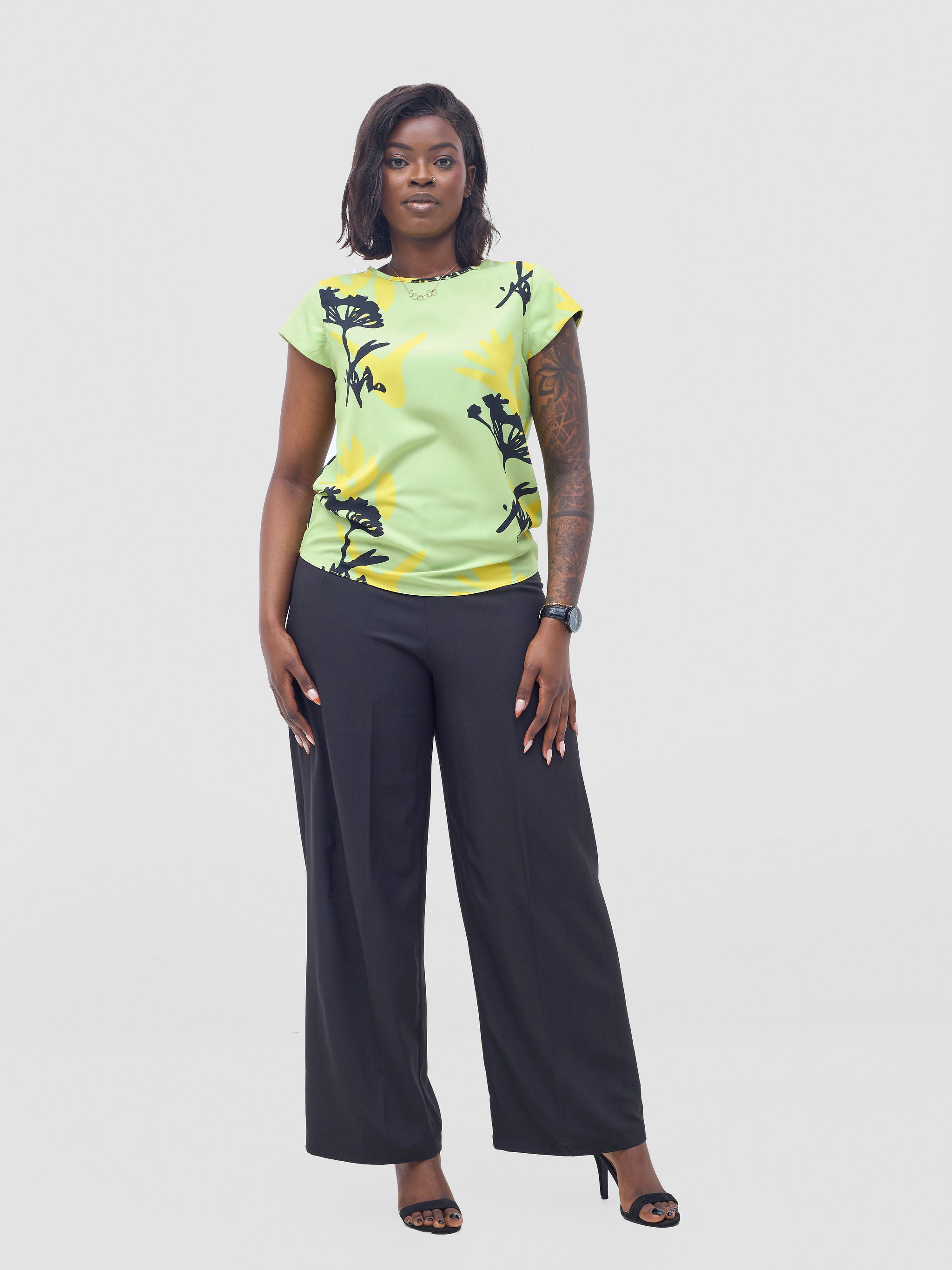 Vivo Basic Crepe Cap Sleeved Top - Lime / Yellow Abasi Print