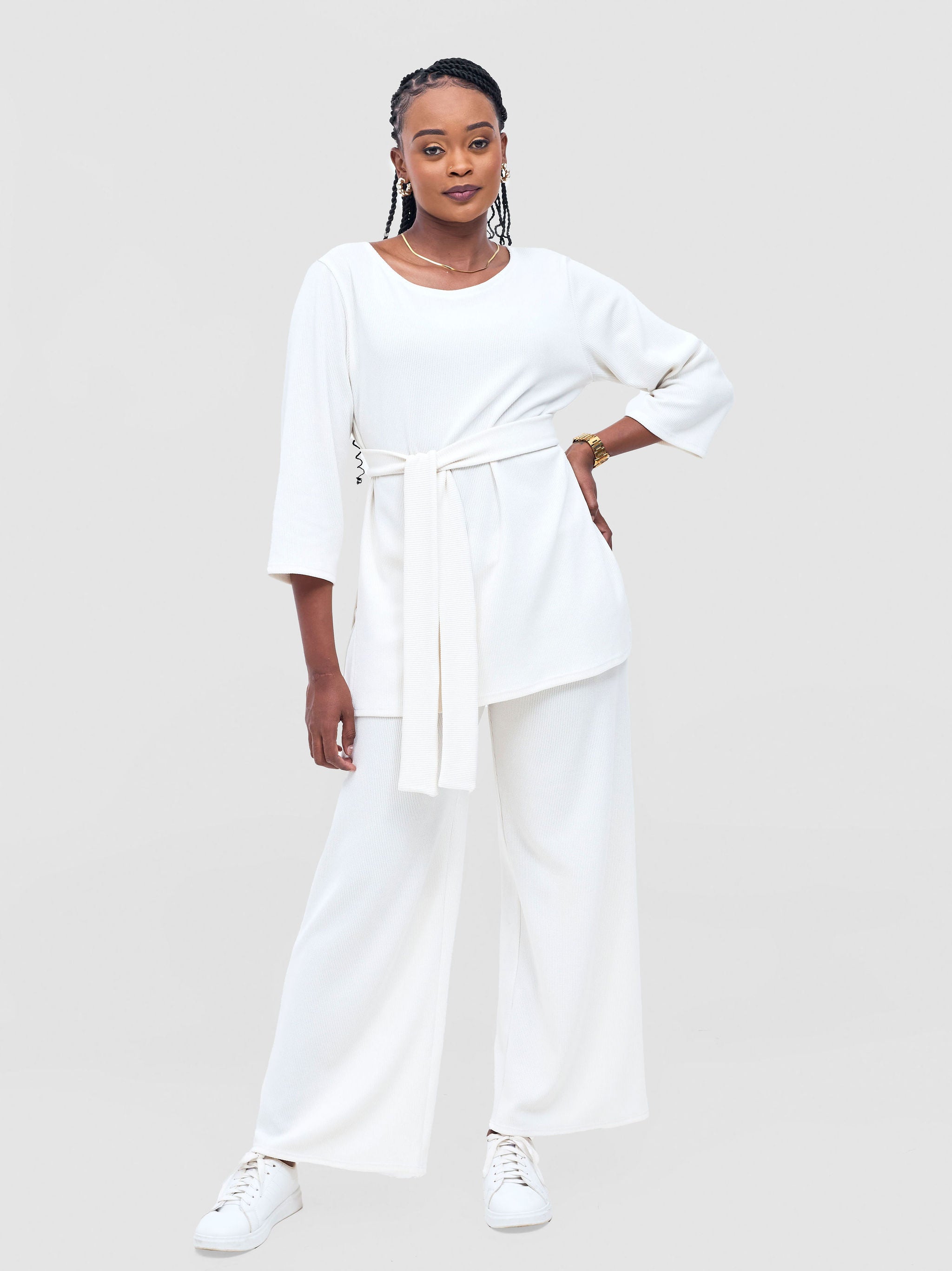 Vivo Rema 3/4 Sleeve Side Slit Tunic Top - Off White