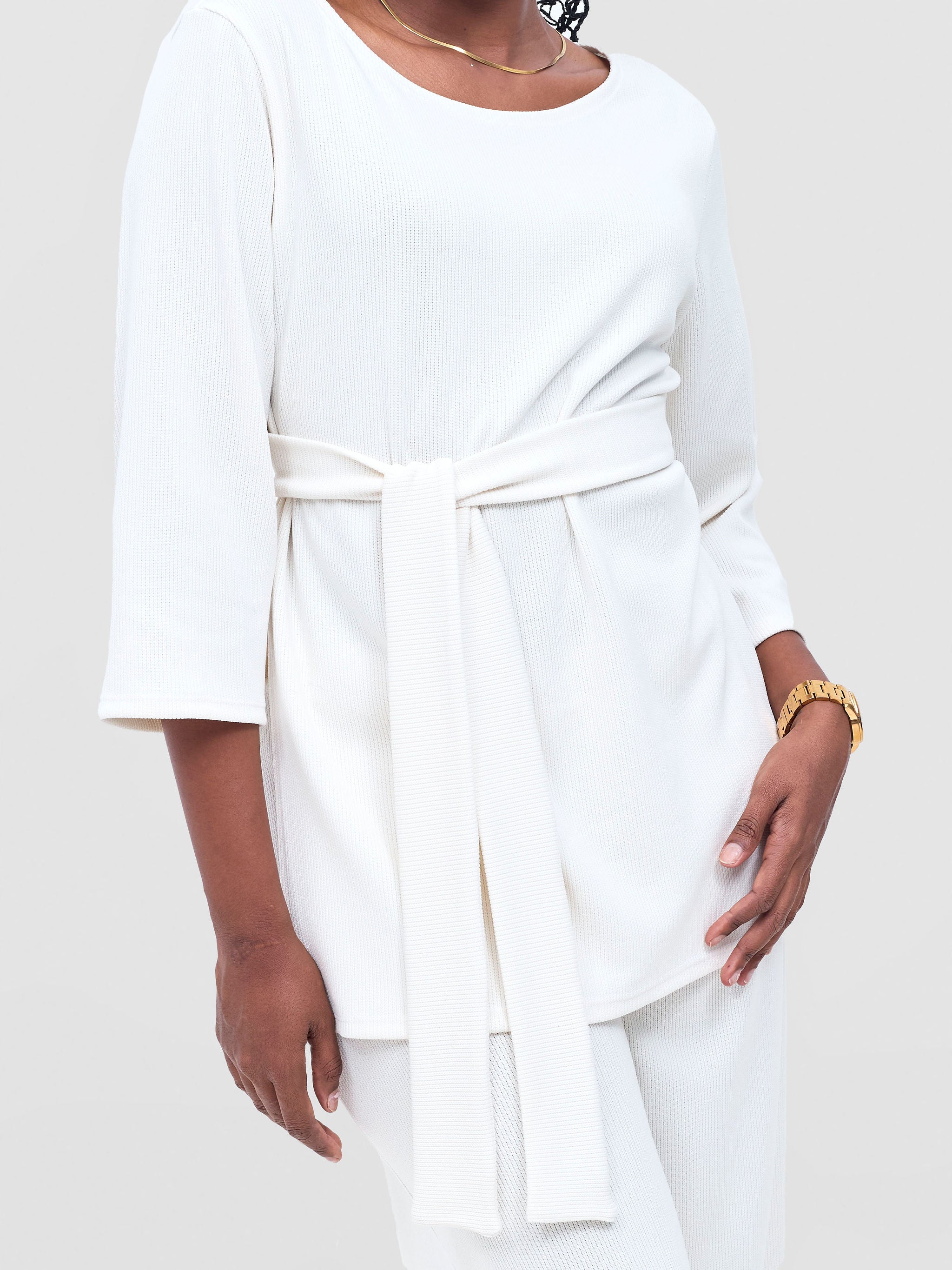 Vivo Rema 3/4 Sleeve Side Slit Tunic Top - Off White