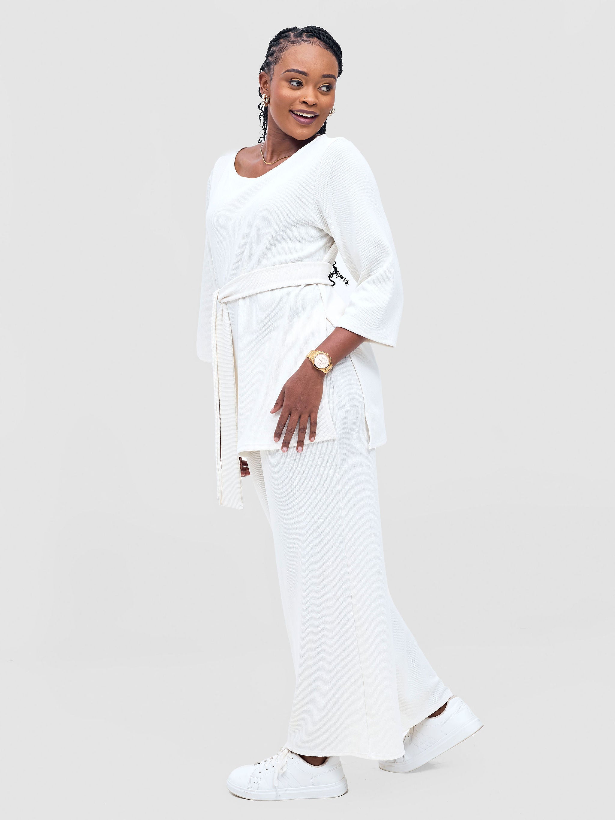 Vivo Rema 3/4 Sleeve Side Slit Tunic Top - Off White