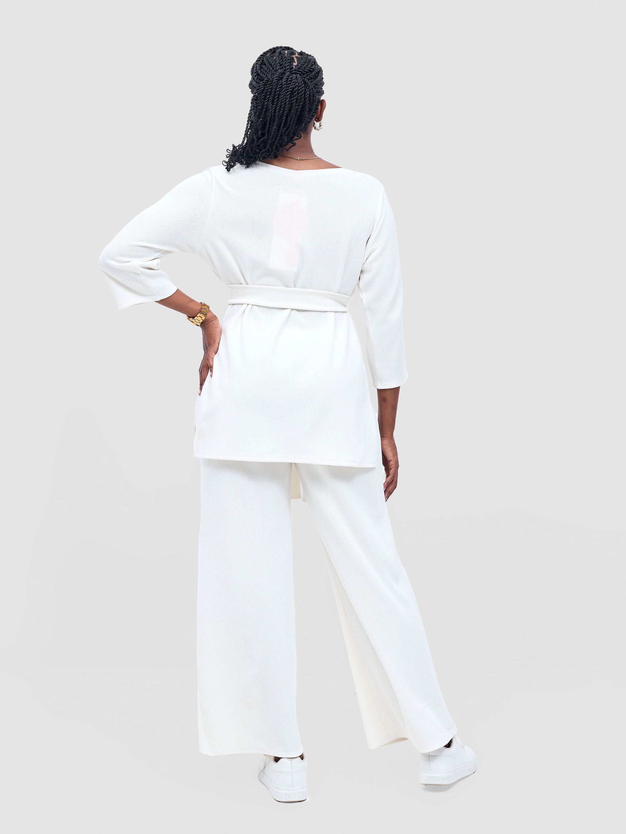Vivo Rema 3/4 Sleeve Side Slit Tunic Top - Off White