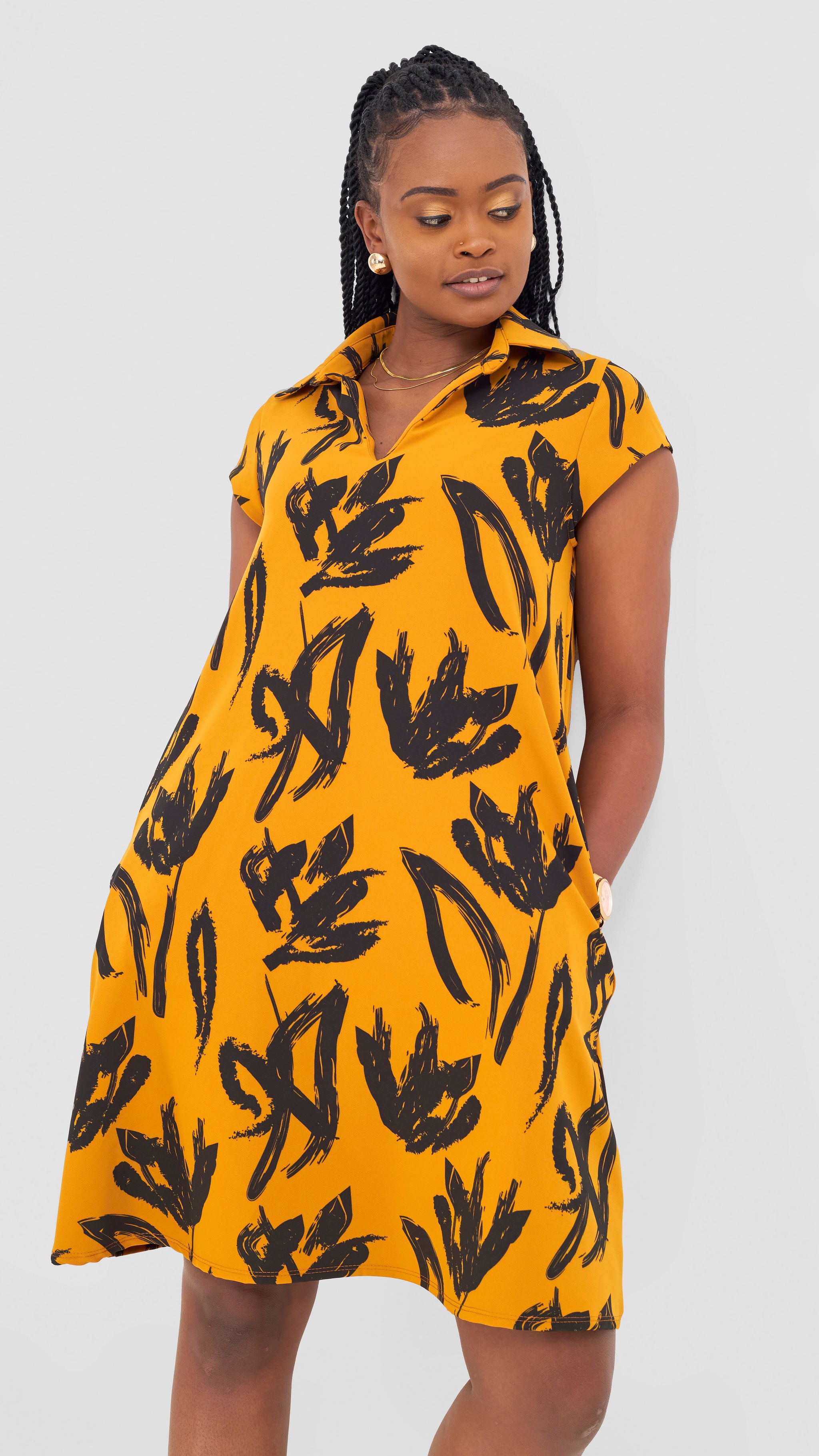 Vivo Chari Shift Dress - Black / Orange Riah Print