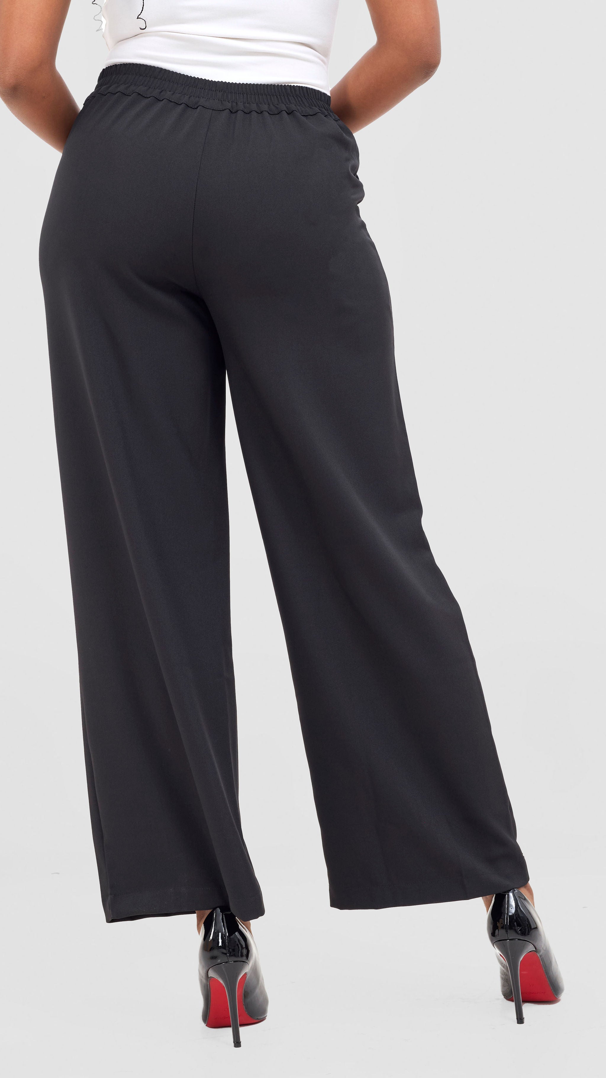 Vivo Tahisa Straight Leg Pants - Black