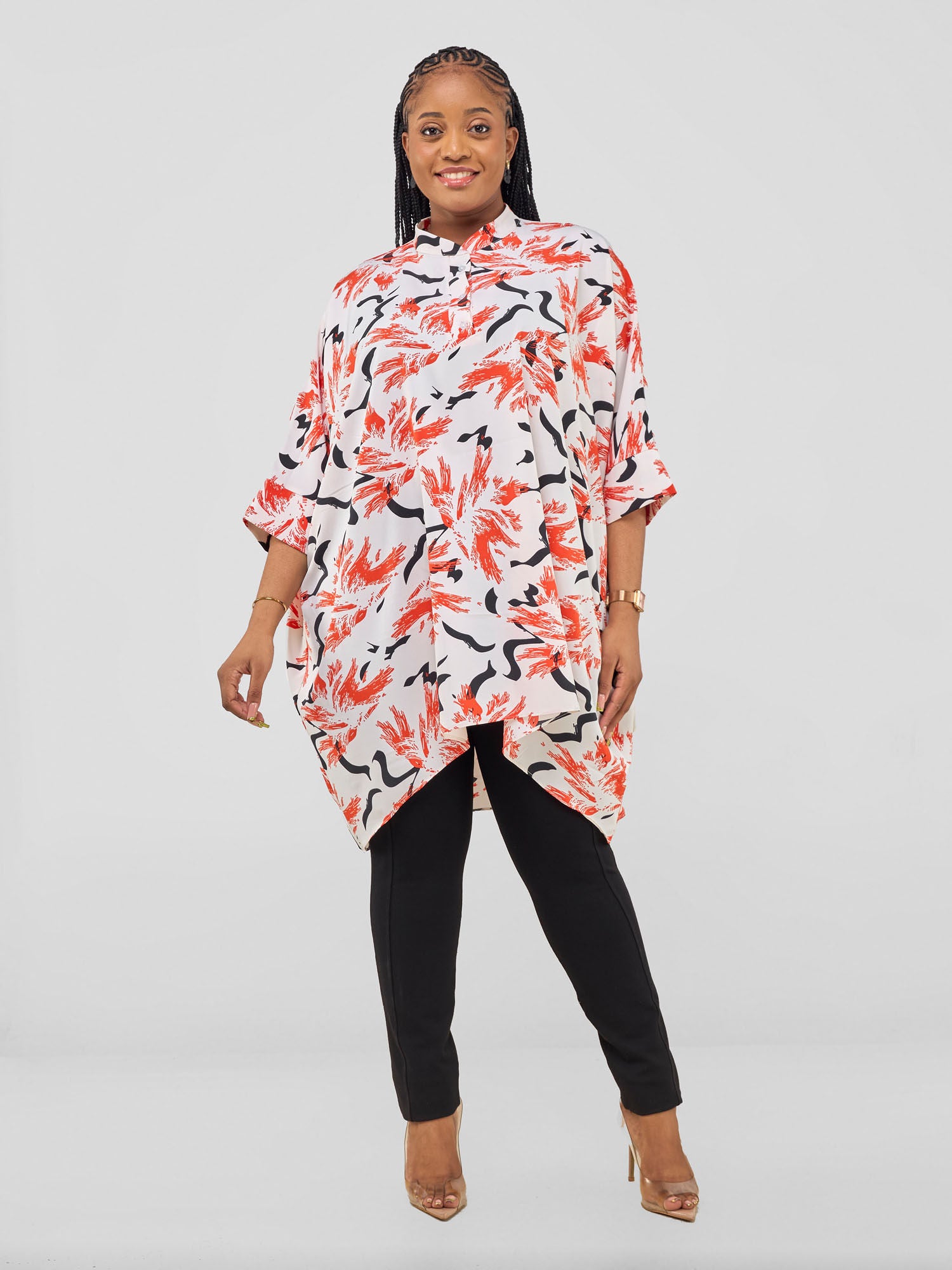 Vivo Mistari 3/4 Sleeve V - Neck Collared Tunic Top - White / Red Abstract Print
