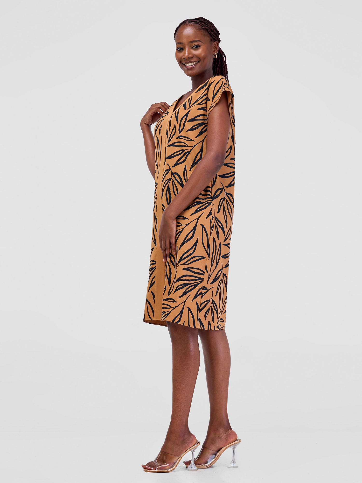 Vivo Ajani Drop Shoulder V-Neck Dress - Gold / Black Kasai Print