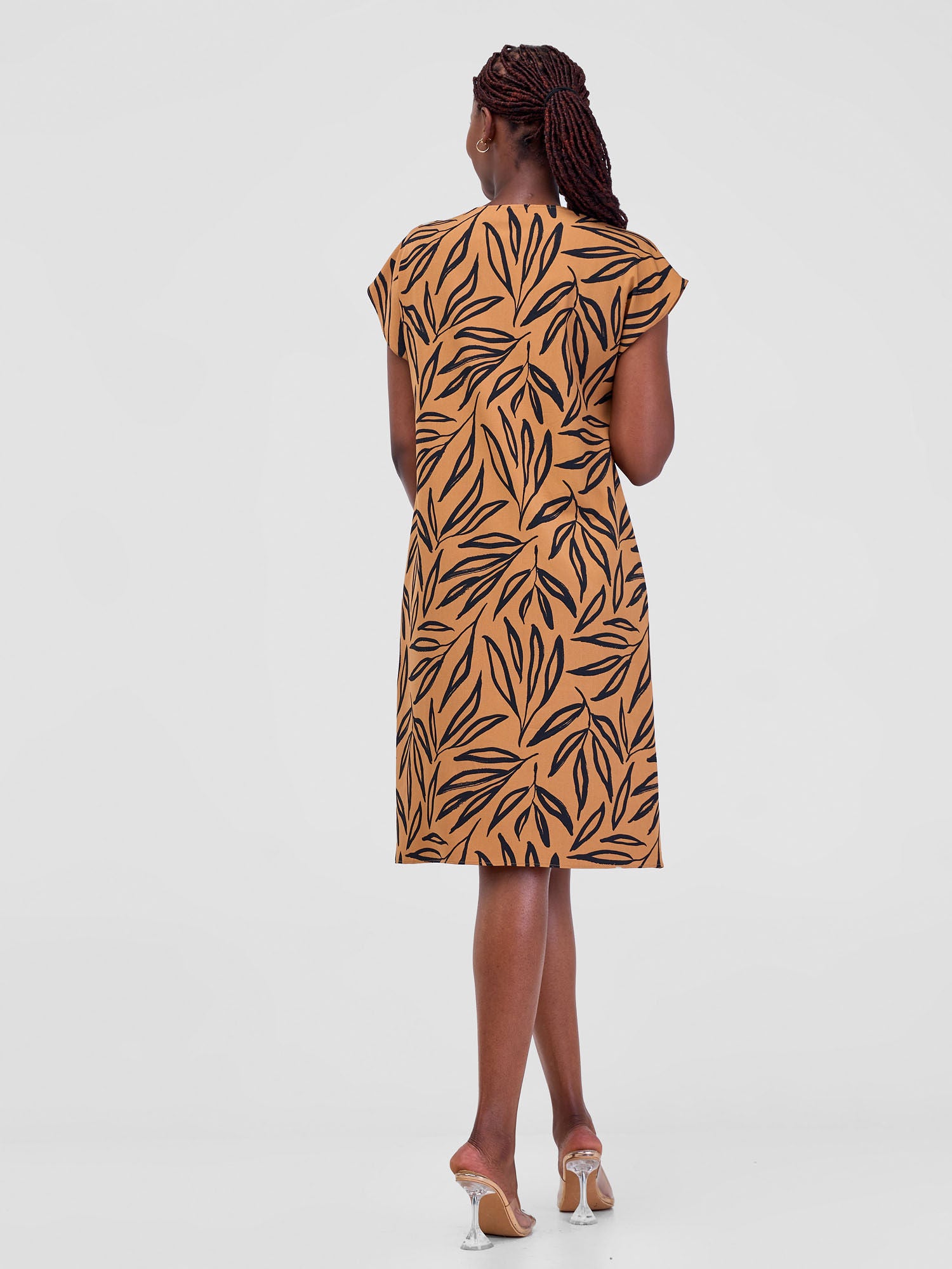 Vivo Ajani Drop Shoulder V-Neck Dress - Gold / Black Kasai Print
