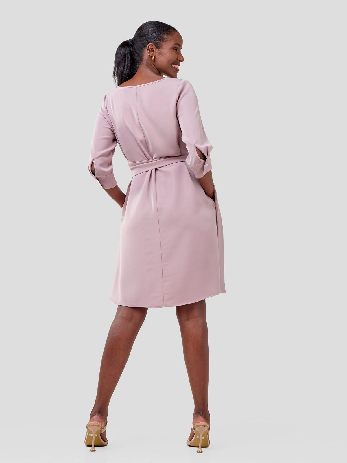 Vivo Zawadi Shift Dress - Taupe / White Suku Print