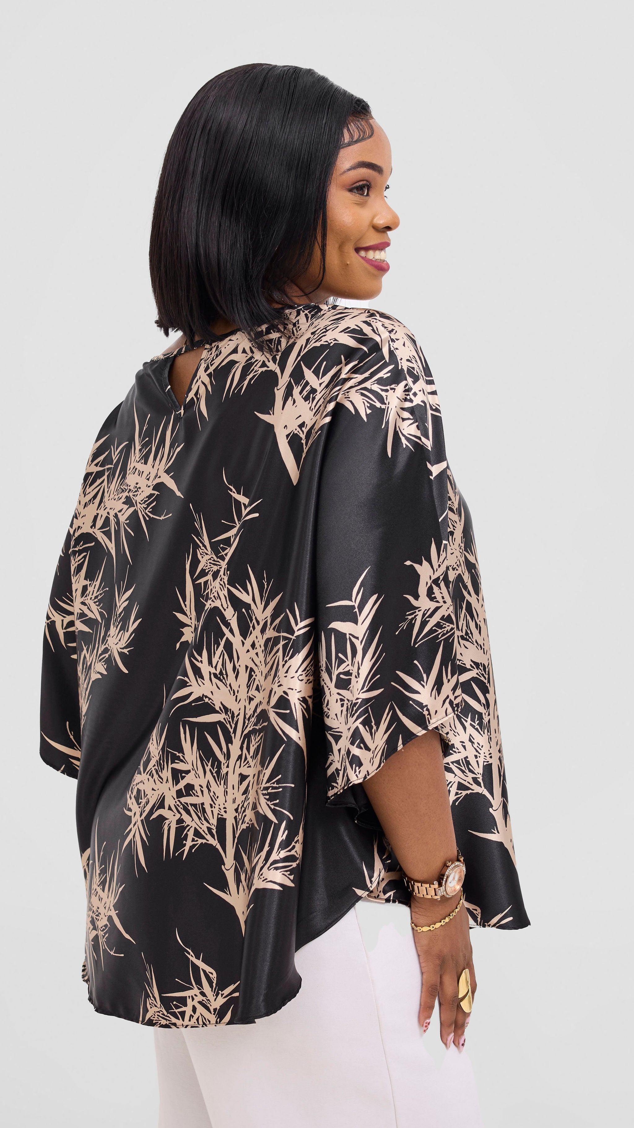 Vivo Keza Circular Loose Top - Black / Gold Clay Print
