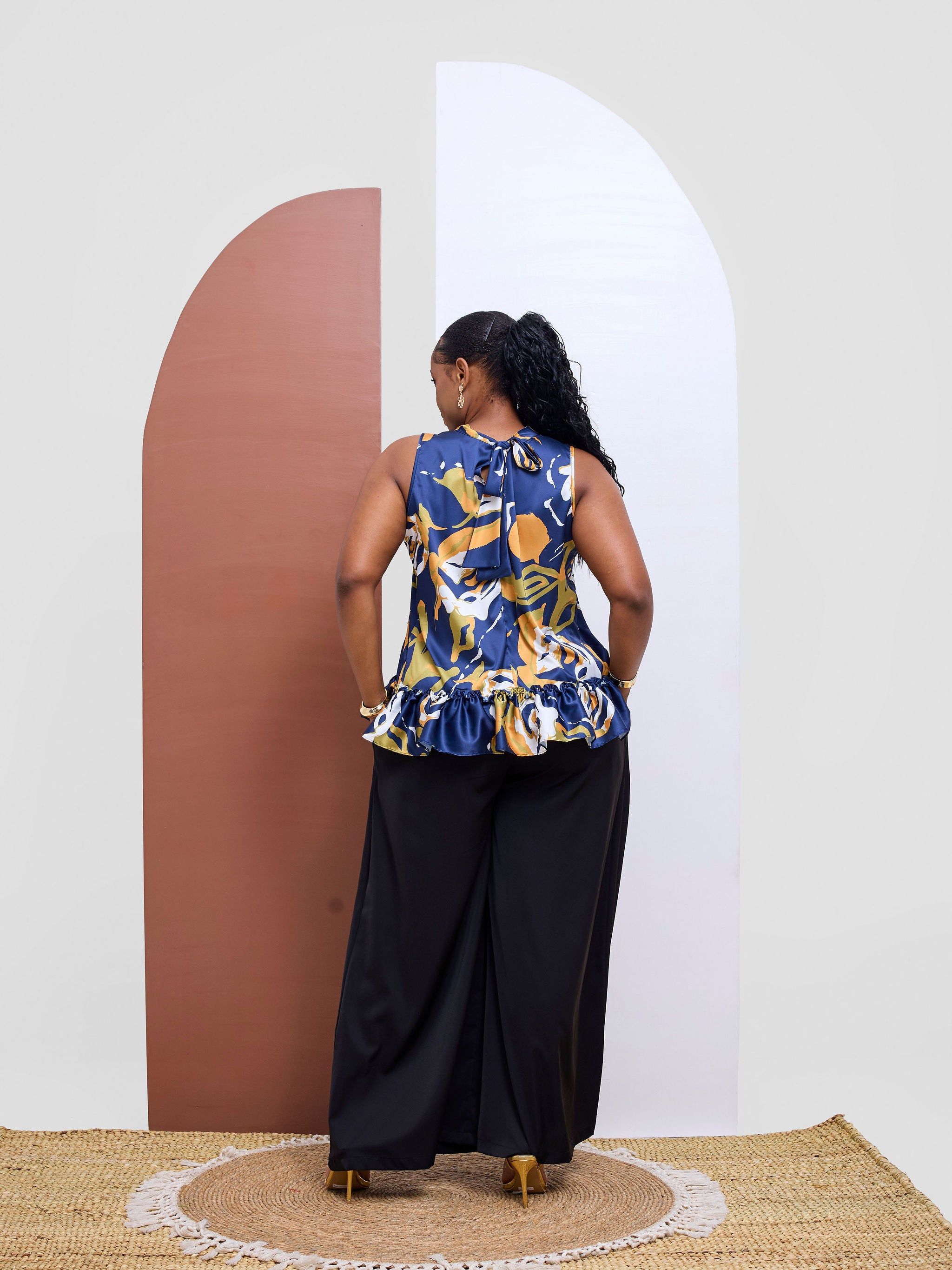 Vivo Kelemi 4.0 Sleeveless Top - Navy / Mustard Nashe Print