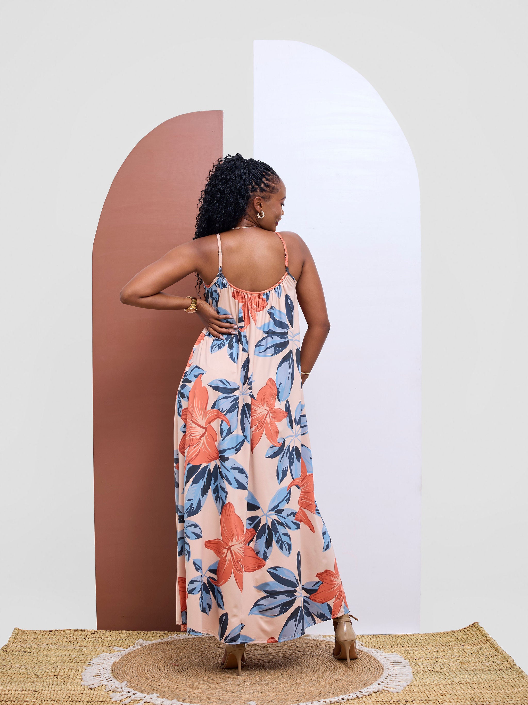 Vivo Sarabi Strappy Low Back Maxi Dress - Teal / Hot pink Kira Print