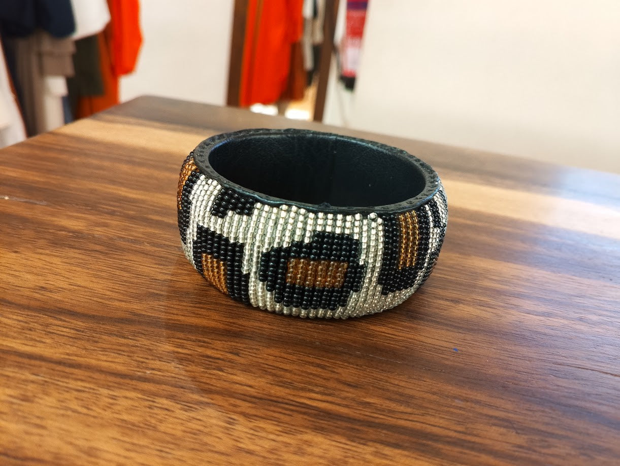 Lisa Leather Beaded Bracelet - Multi-Beige / Black