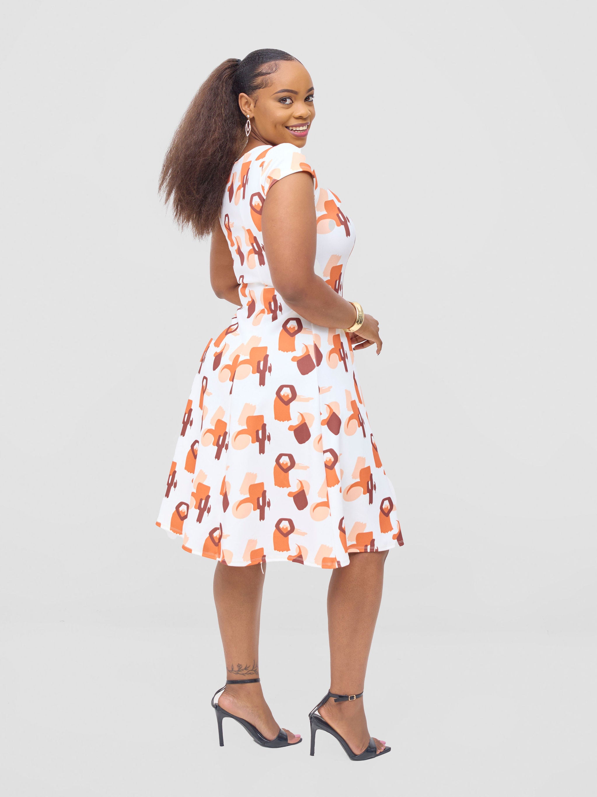 Vivo Basic Escape A-Line Dress - White / Orange Esai Print