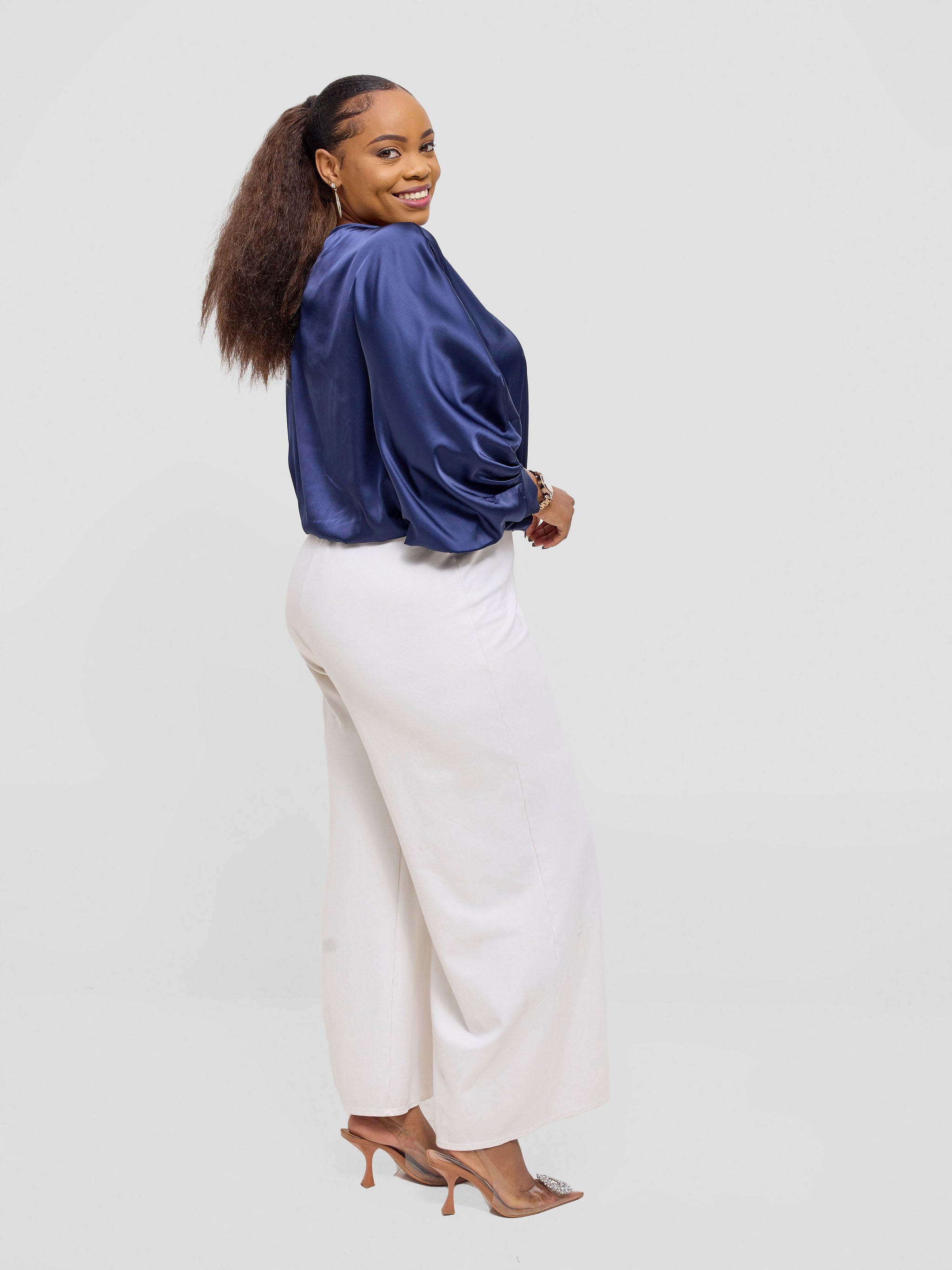 Vivo Sawari Crossed Cuff Batwing Top - Navy