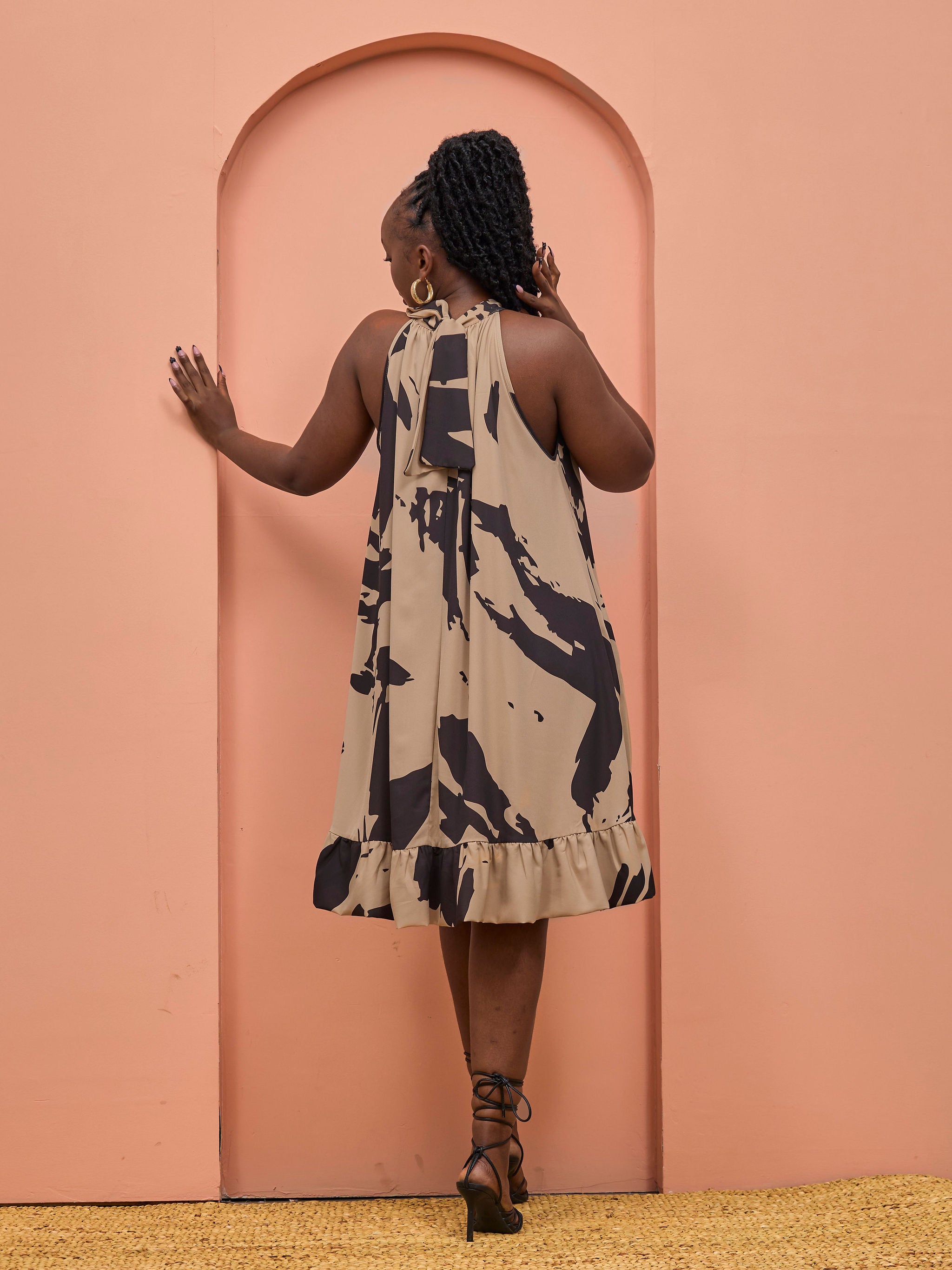 Vivo Beali Baby Doll Dress - Light Tan / Chocolate Lea Print
