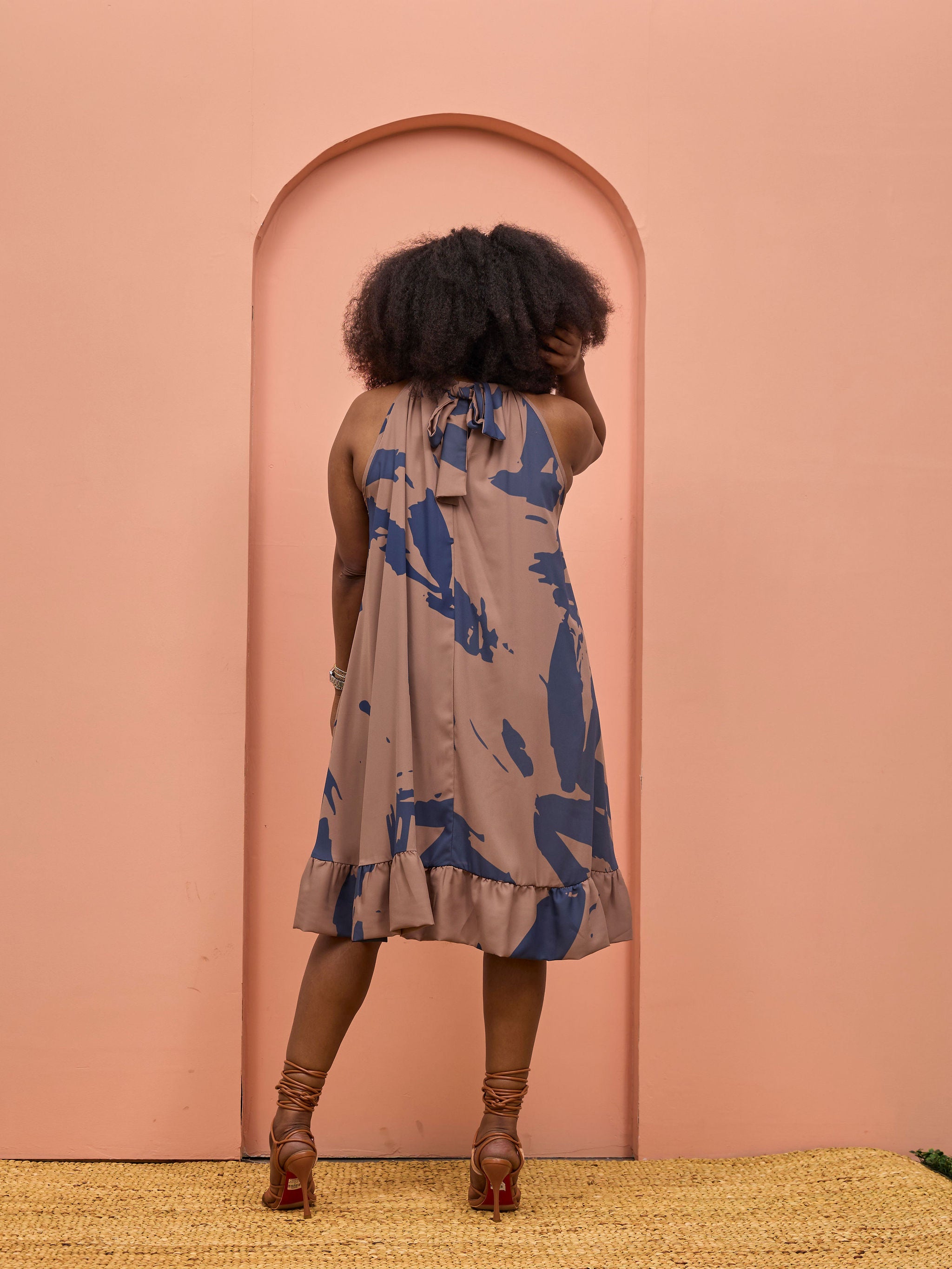 Vivo Beali Baby Doll Dress - Dark Taupe / Navy Lea Print