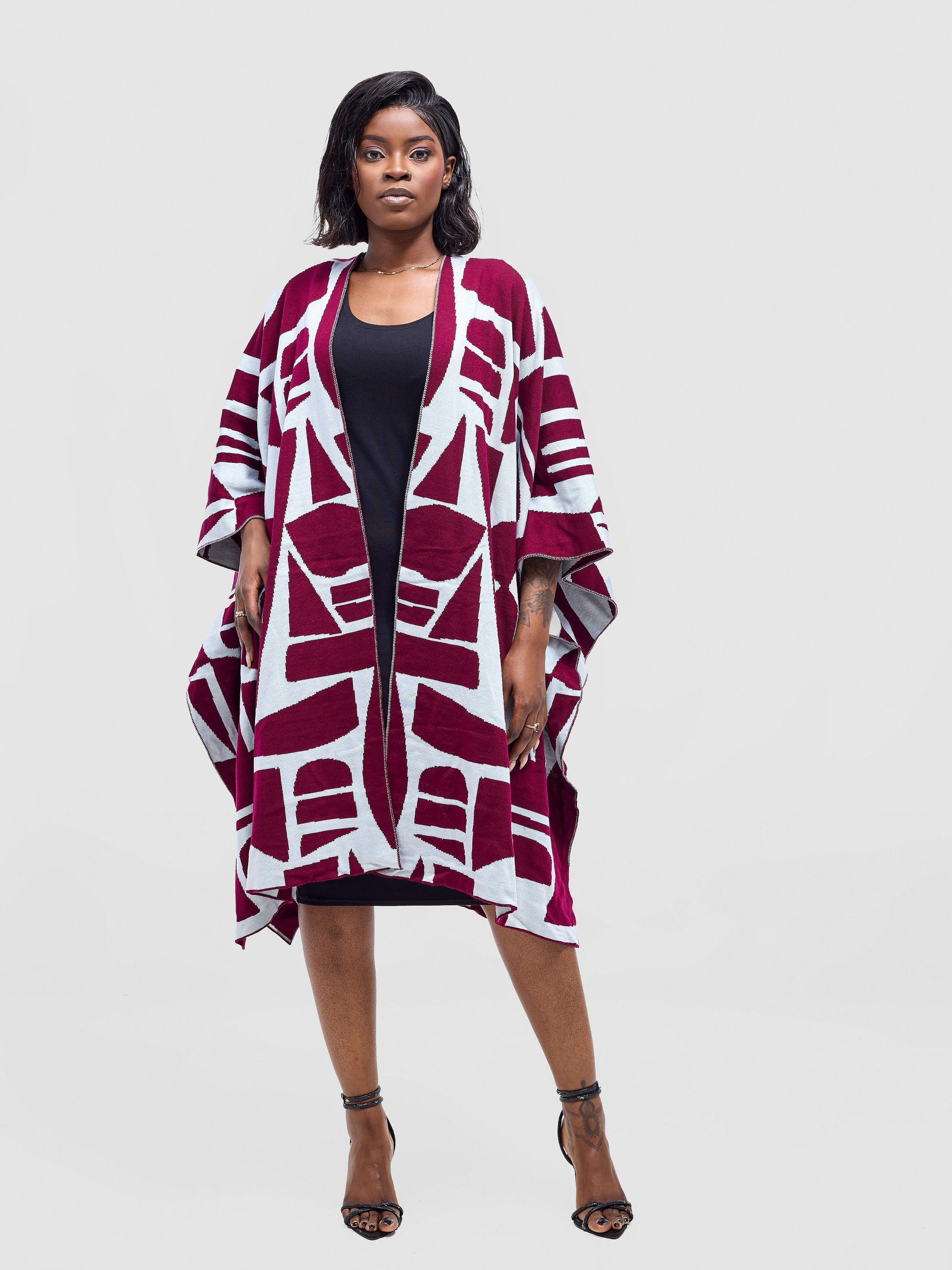 Vivo Reversible Poncho without Fringes - Maroon / Frost Samba Print