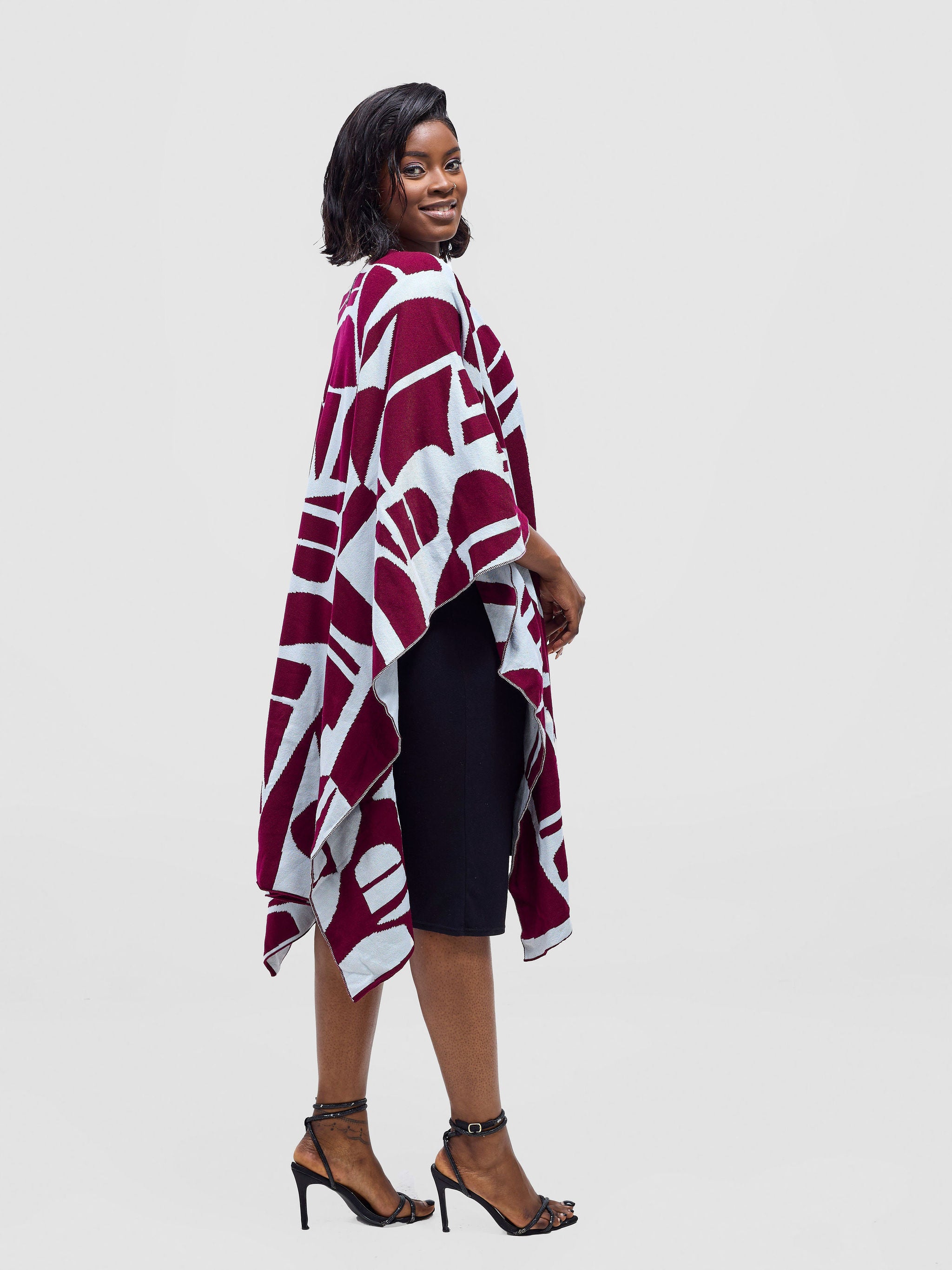 Vivo Reversible Poncho without Fringes - Maroon / Frost Samba Print