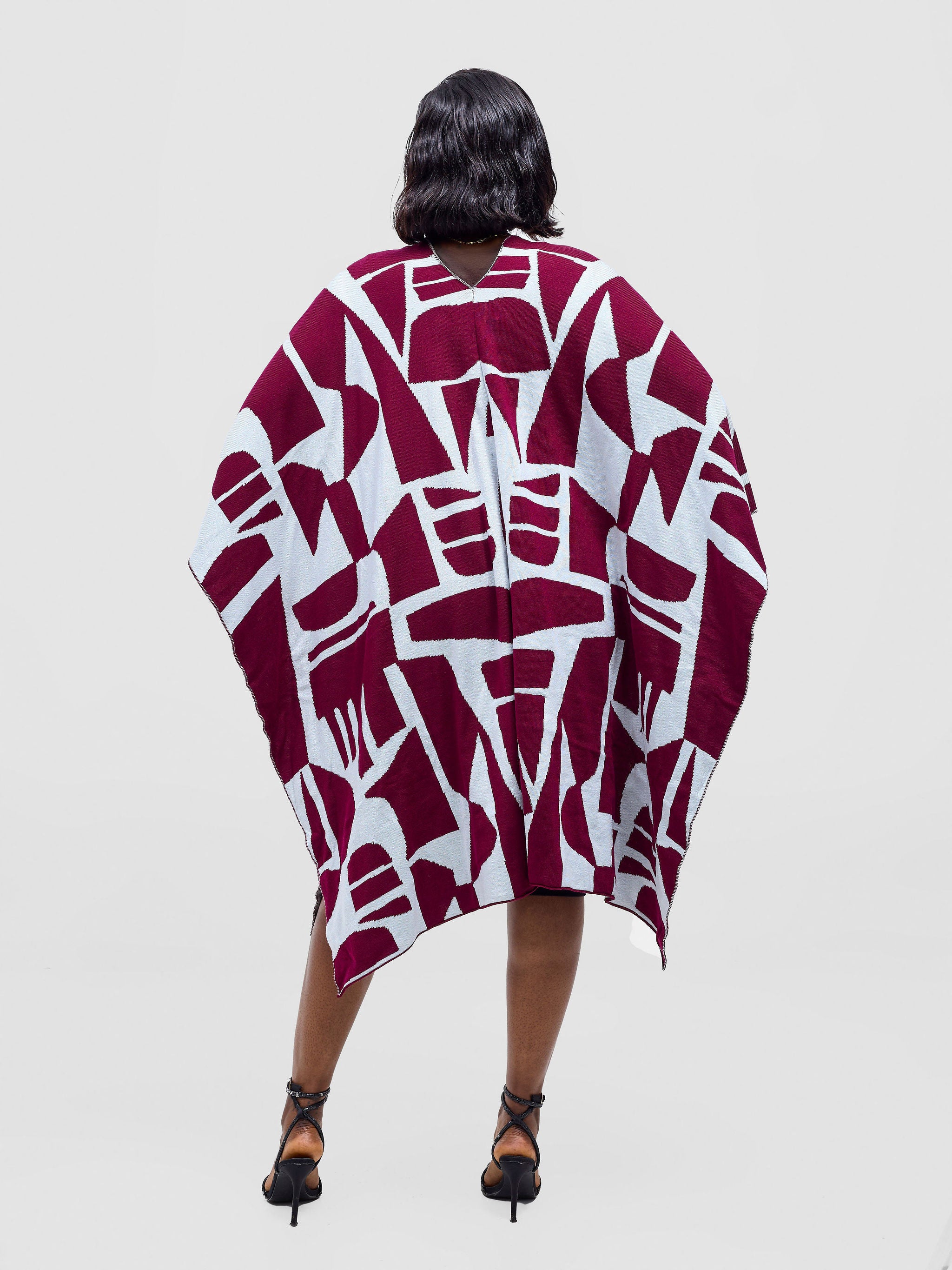 Vivo Reversible Poncho without Fringes - Maroon / Frost Samba Print