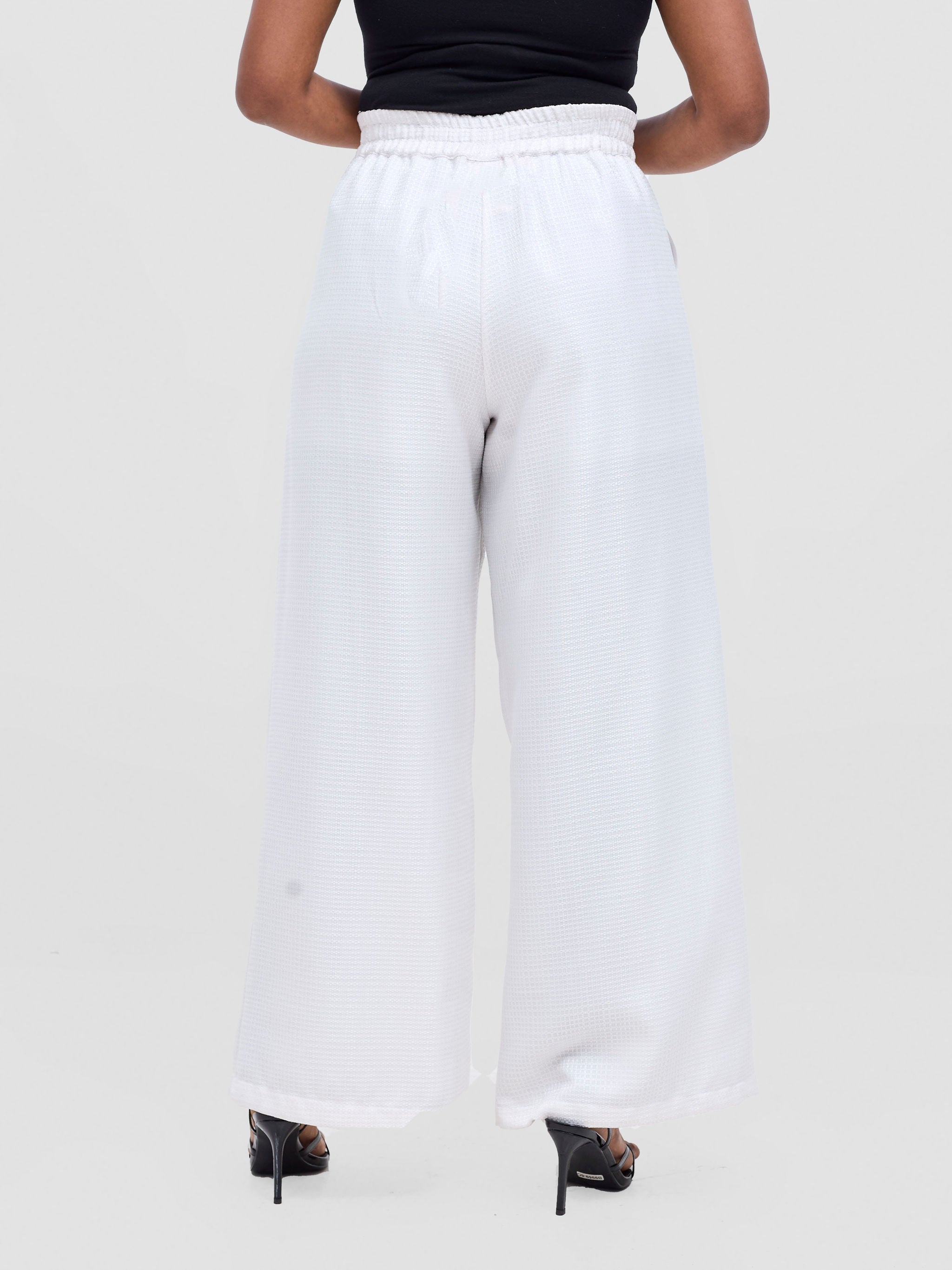 Vivo Analo Wide Leg Pants - White