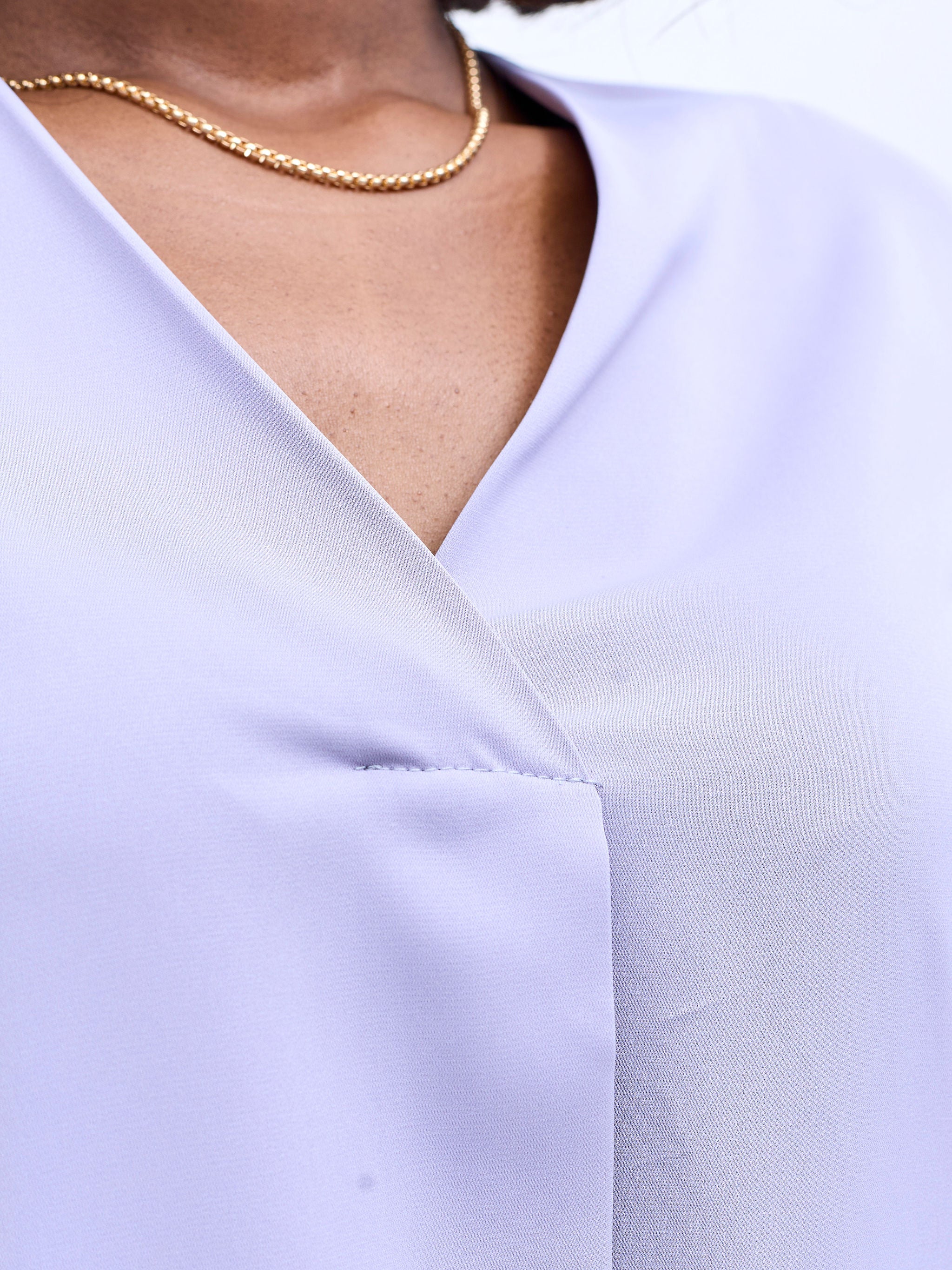 Vivo Dua 3/4 Sleeved V Neck Shirt - Lilac