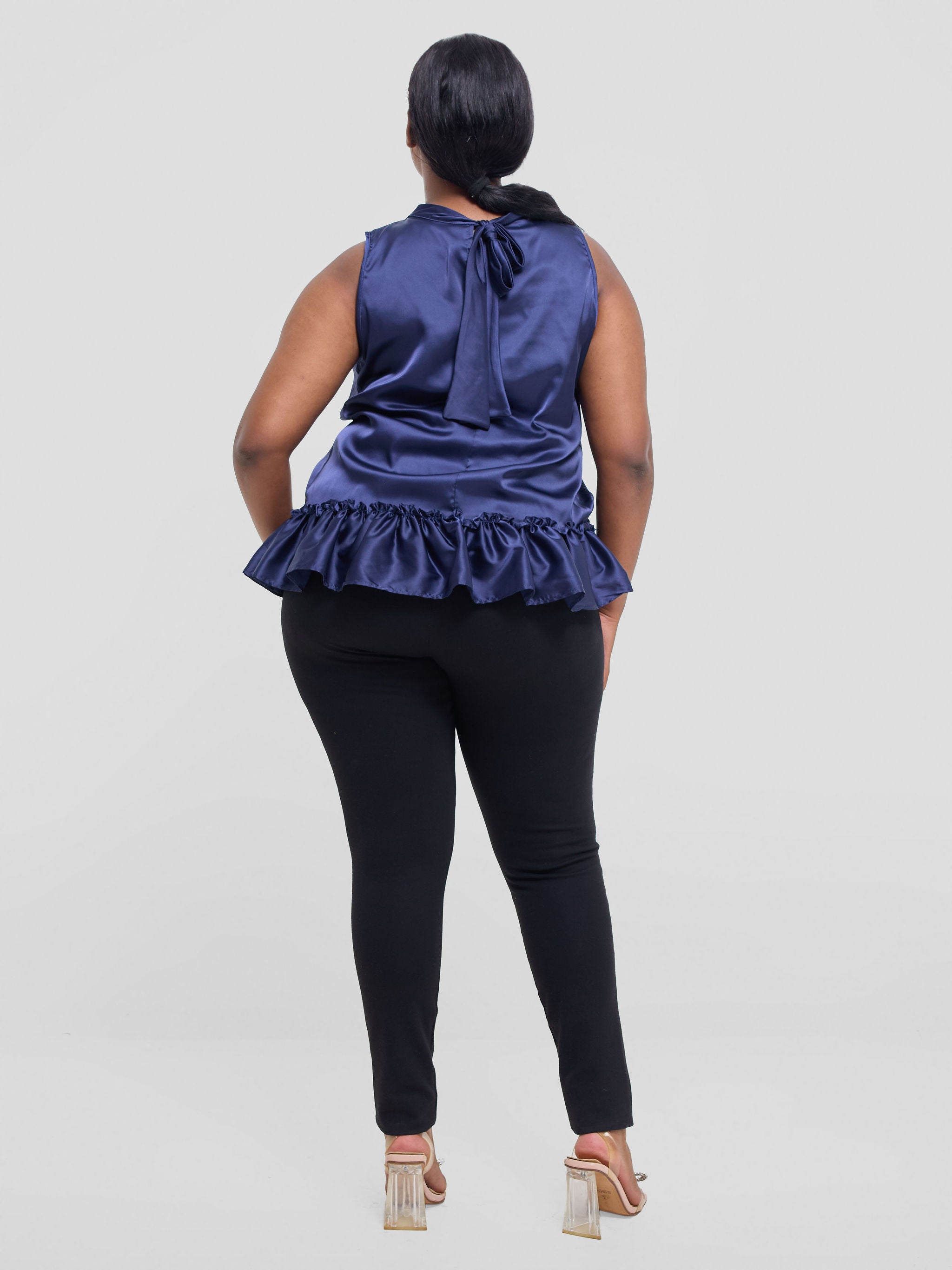 Vivo Kelemi 4.0 Sleeveless Top - Navy