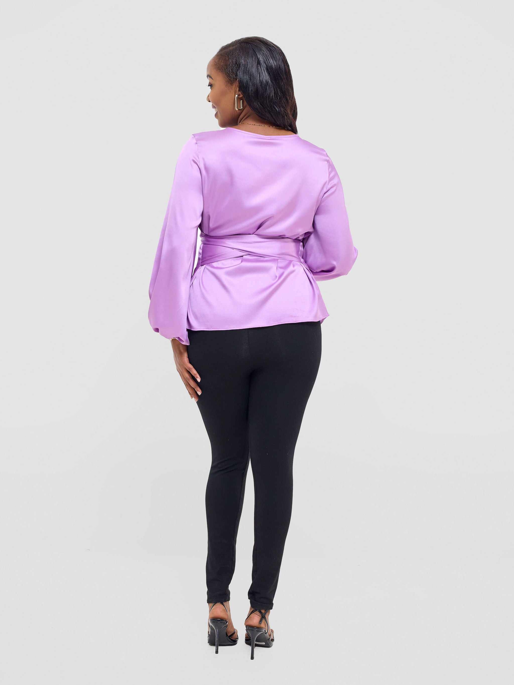 Vivo Izzy Satin Bishop Sleeve Top - Lilac