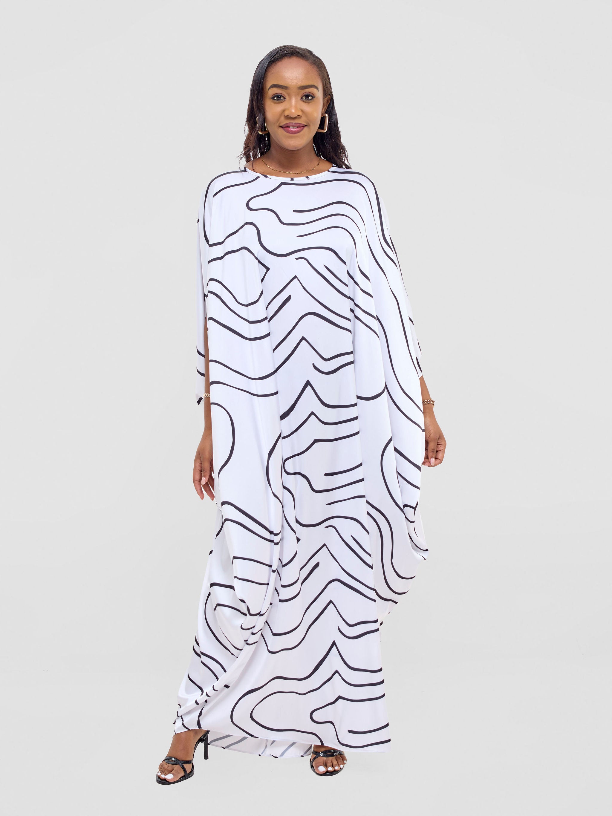 Vivo Lani Maxi Dress - White / Black Hini Print