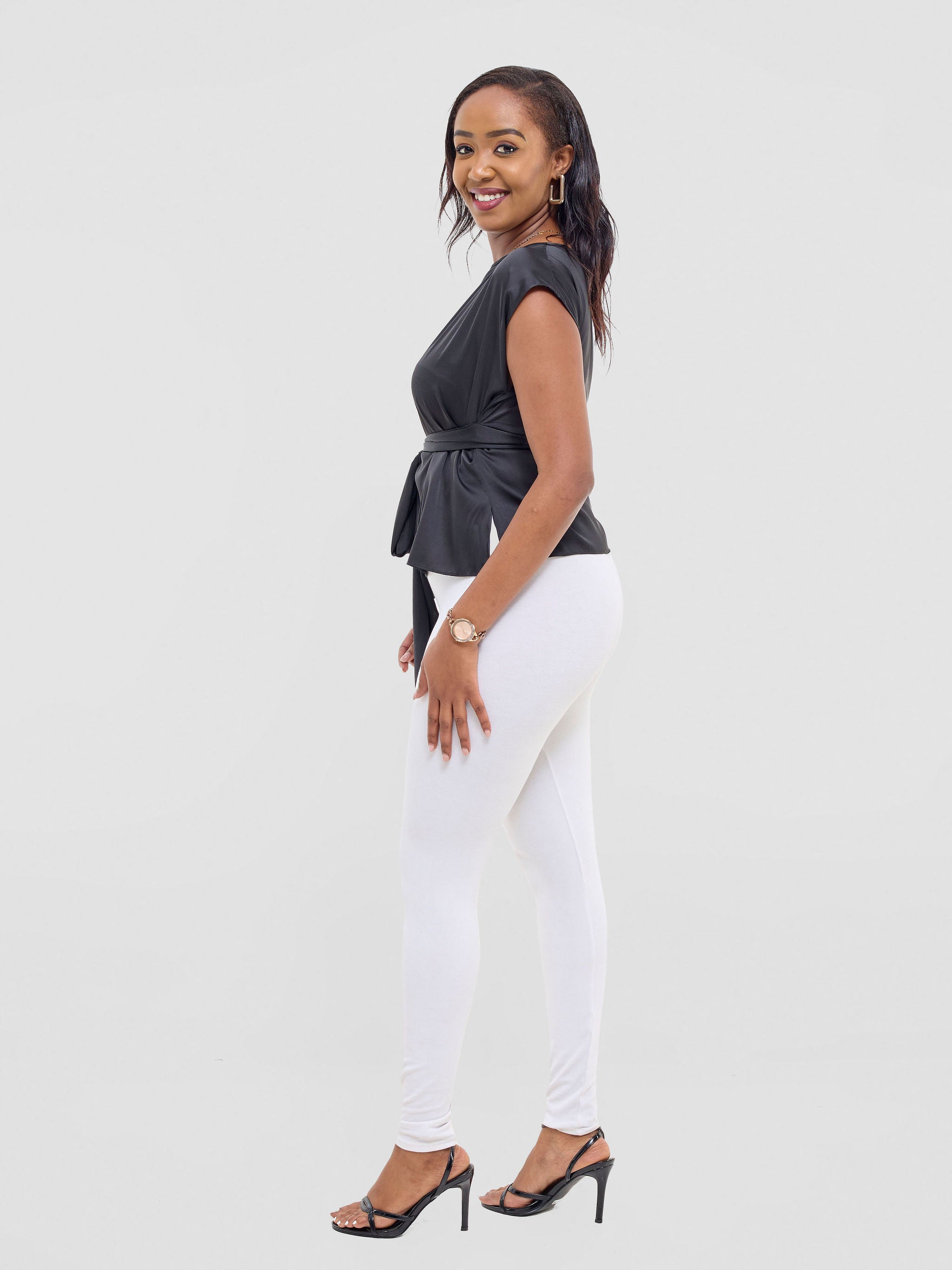 Vivo Yene Front Tie Top - Black