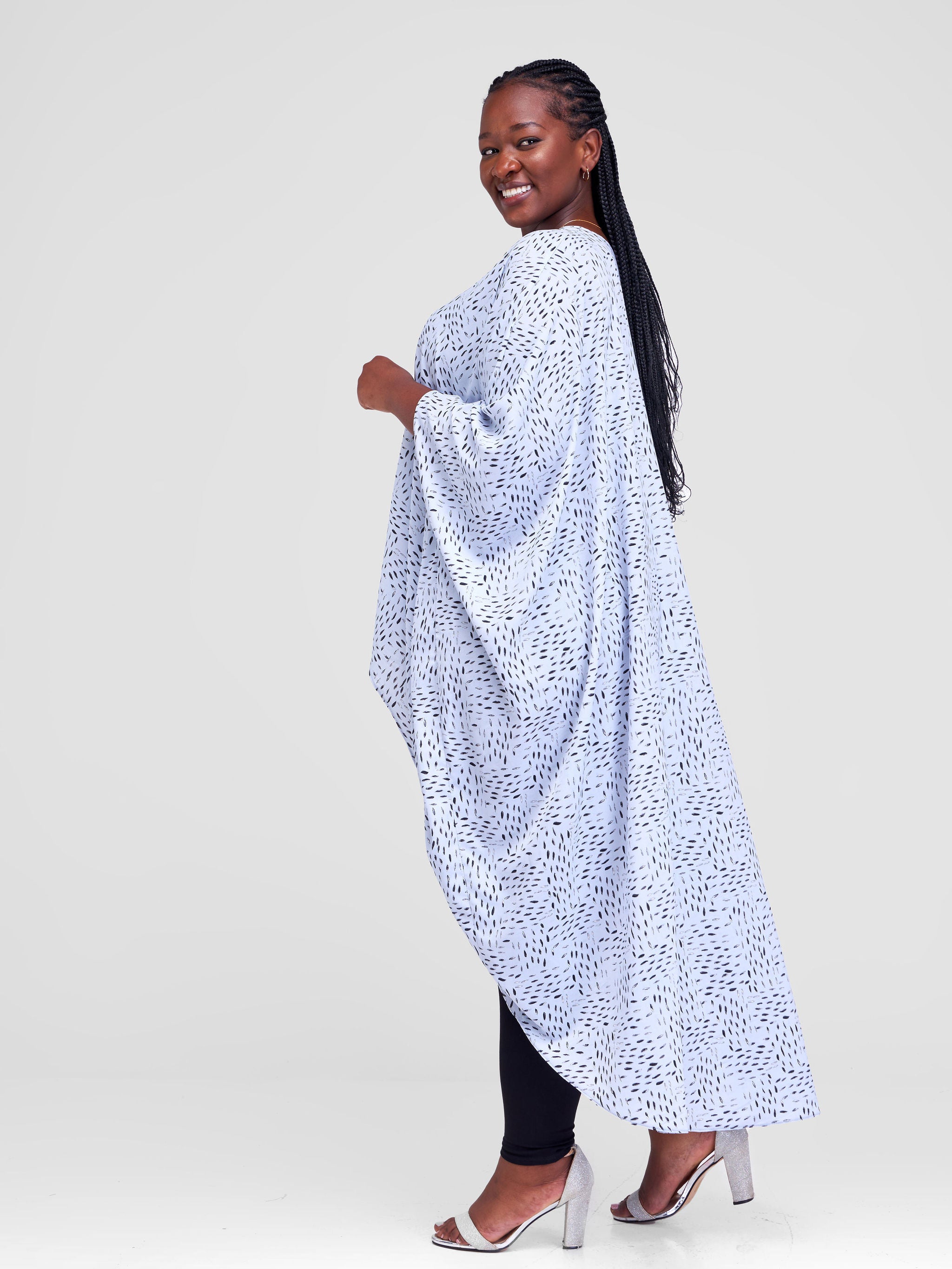 Vivo Malindi V-Neck High Low Kaftan Top - Light Blue / Black Abstract Print