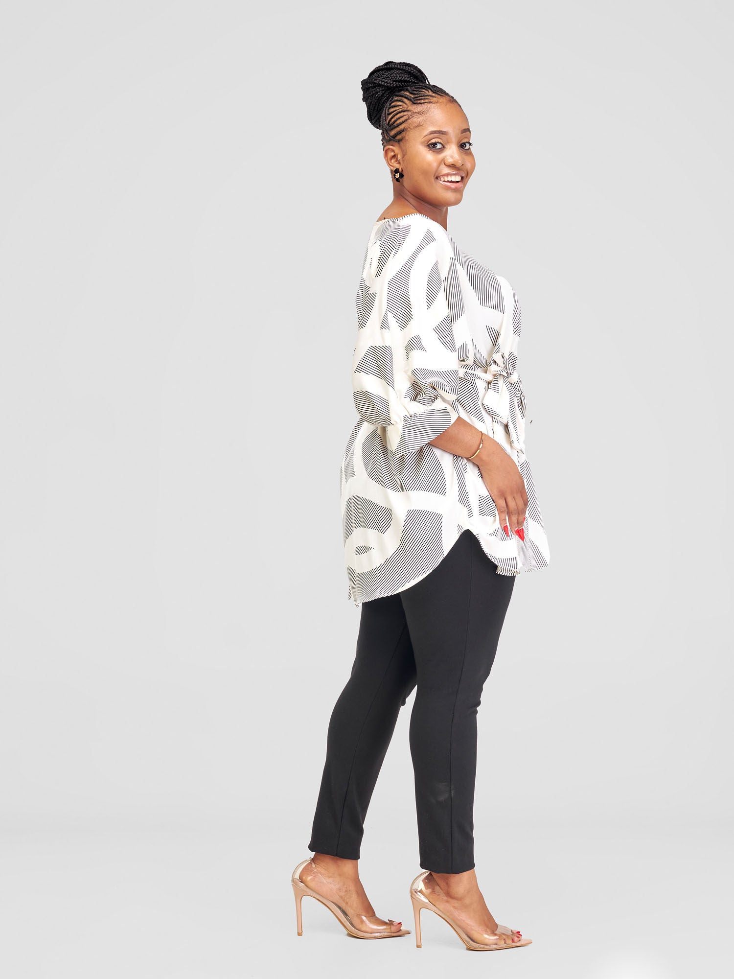 Vivo Fara Dolman Cuff Satin Top - Cream / Black Print