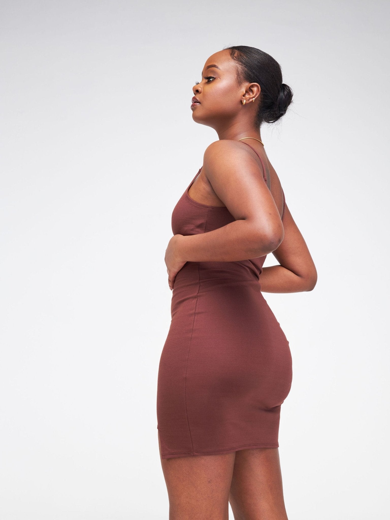 Popular 21 Sleeveless Bodycon Dress With Front Slit - Rum Raisin - Shopzetu