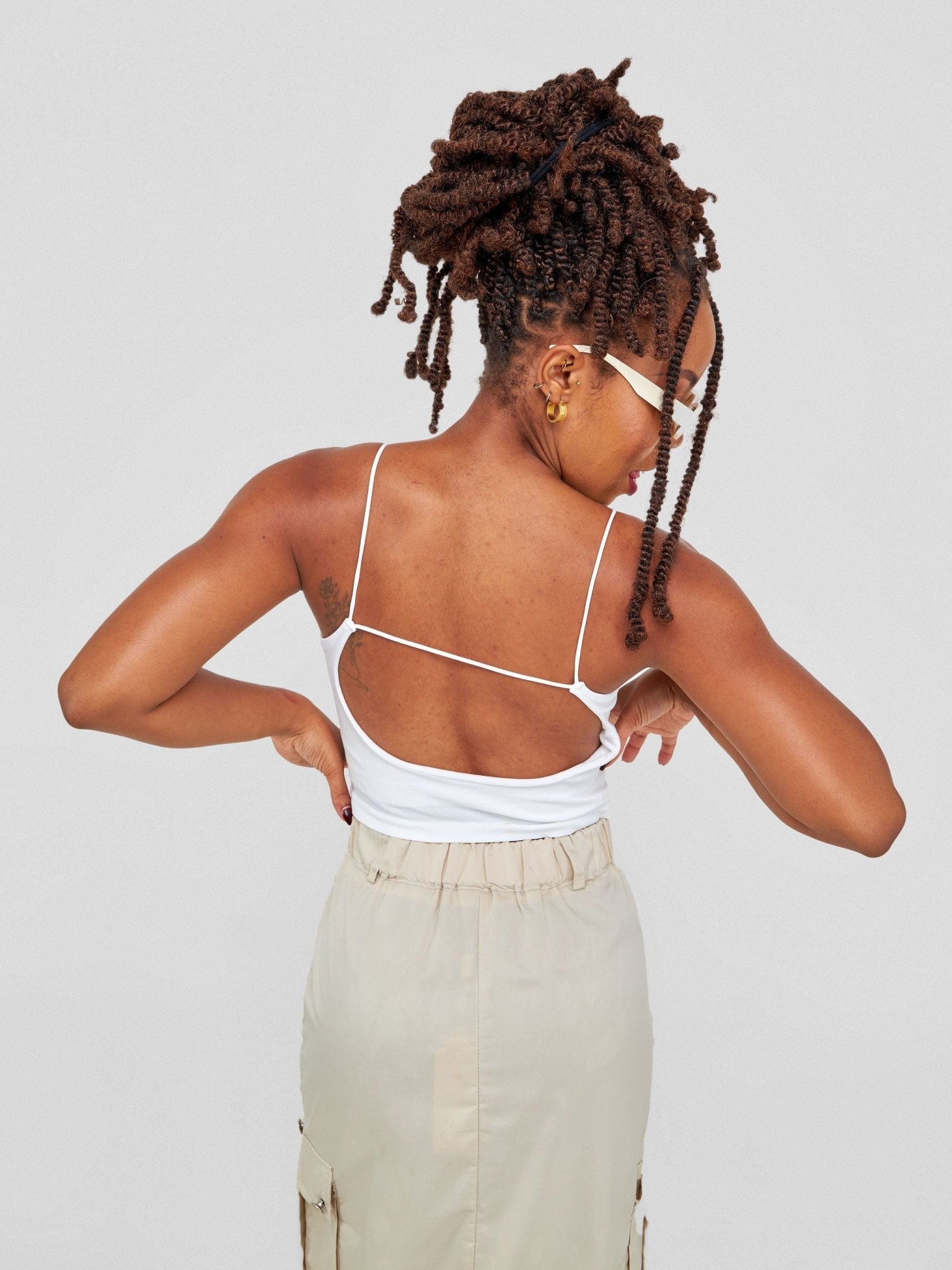 Lola Sleeveless Spaghetti Strap Crop Top With Open Back - White - Shopzetu
