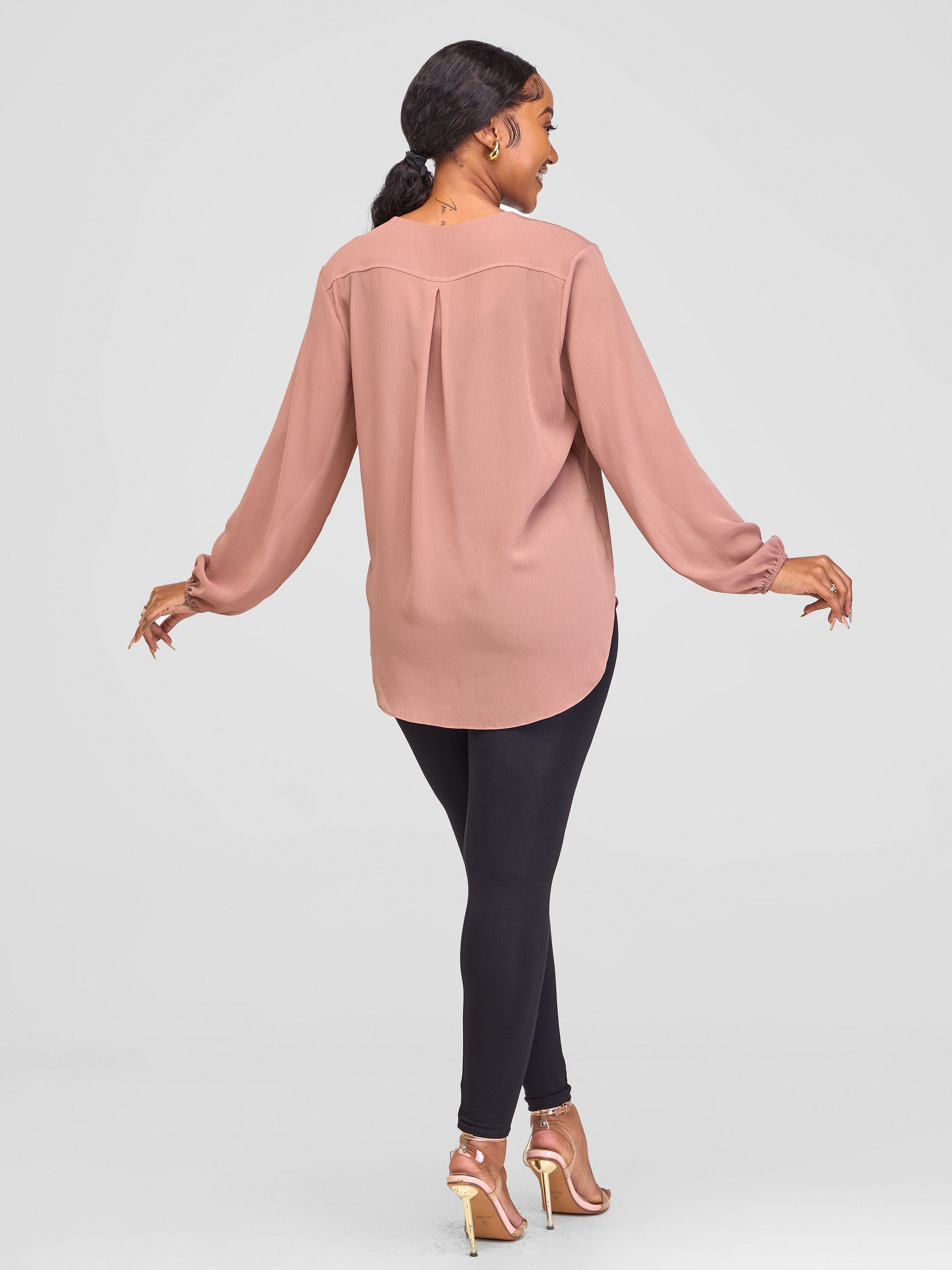 Vivo Dua Long Bishop Sleeve Top - Taupe Textured