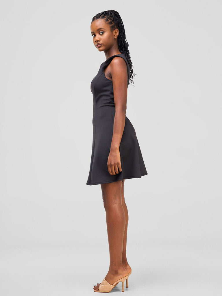 Zoya Sitawi A-line Mini Dress - Black - Shopzetu