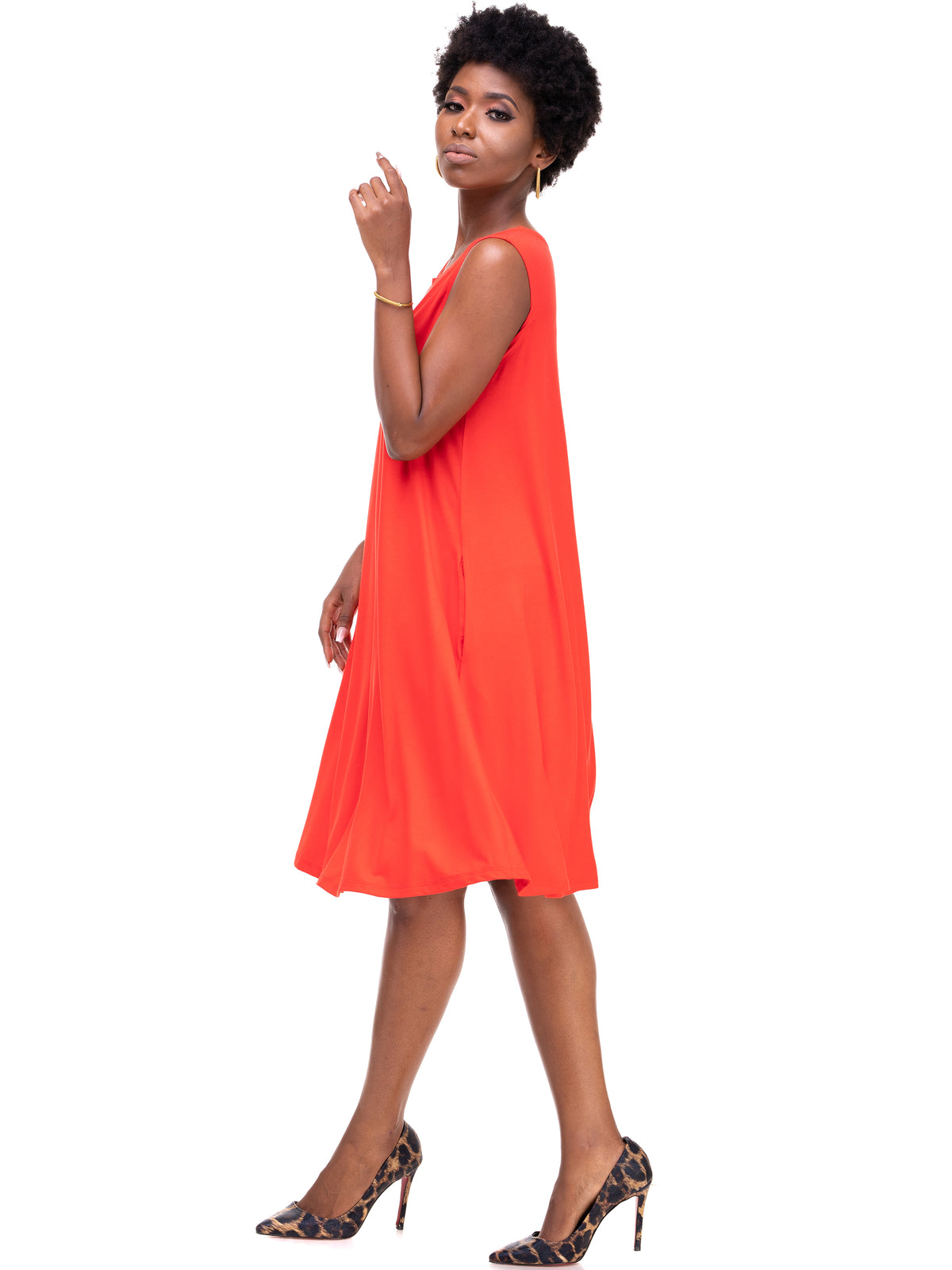 Vivo Basic Knee Length Dress in Chiffon - Brown / Cream Print