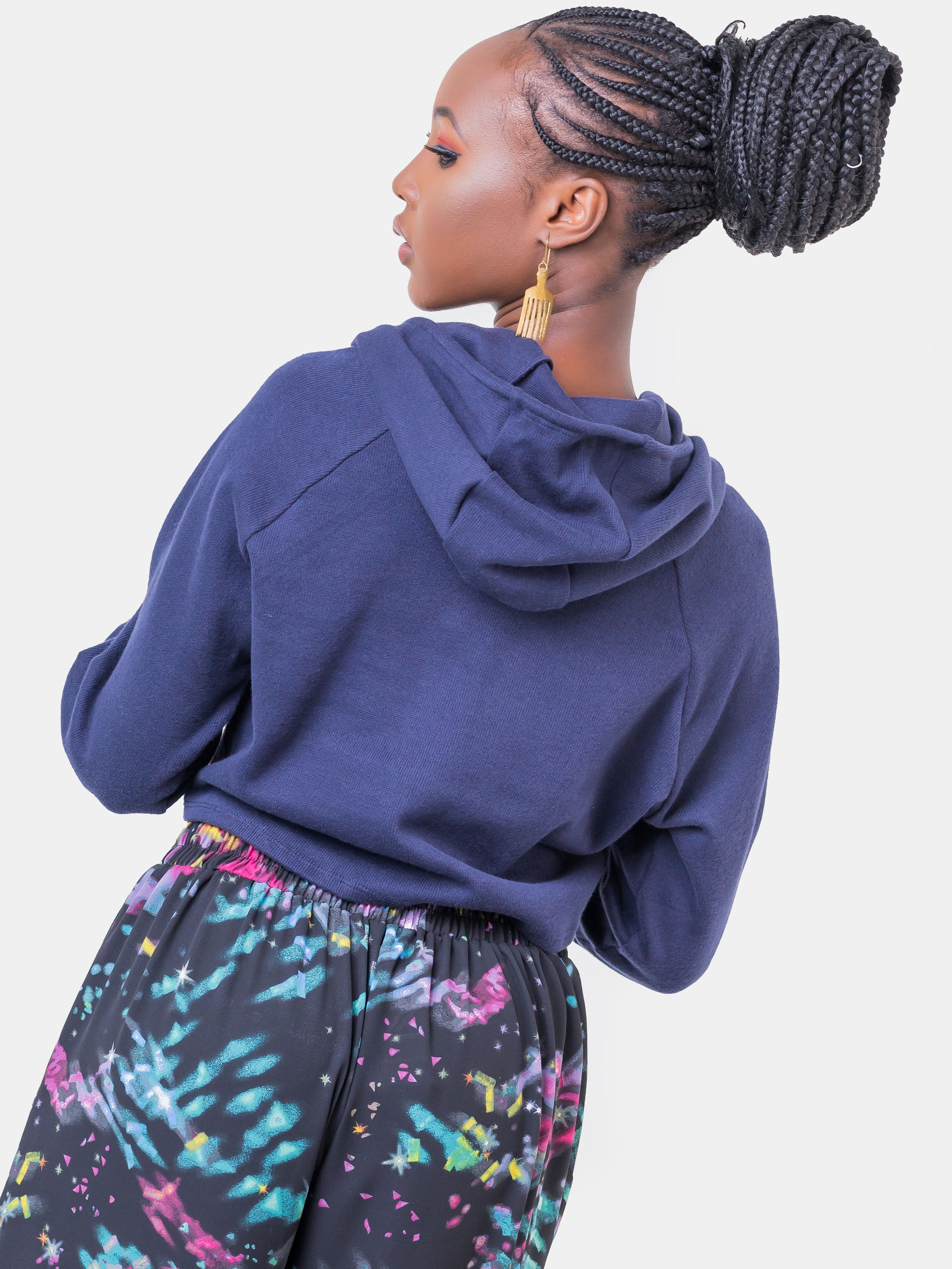 Zoya Basic Long Sleeved Crop Hoodie - Navy Blue