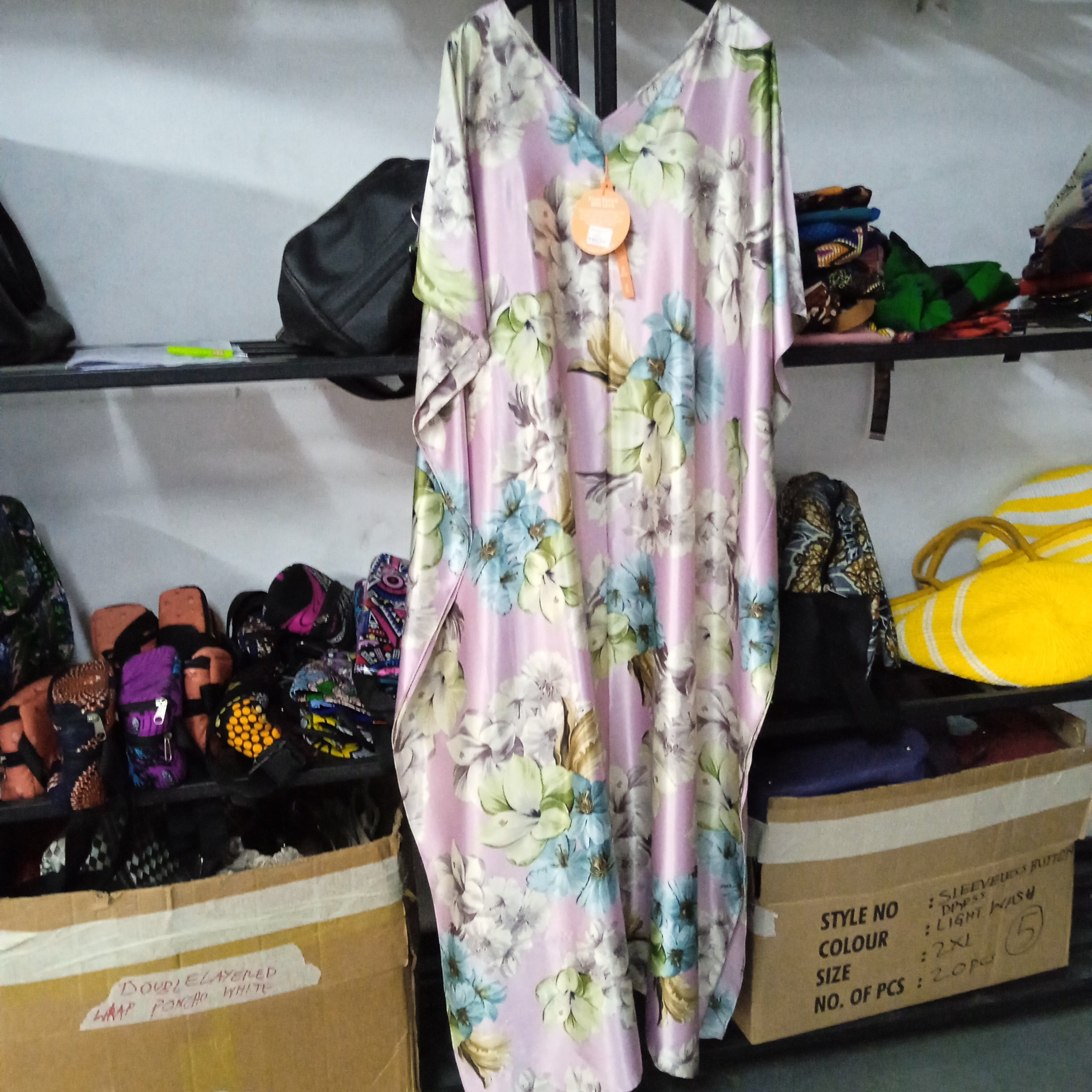 Vivo Basic V-Neck Satin Kaftan - Light Purple Print