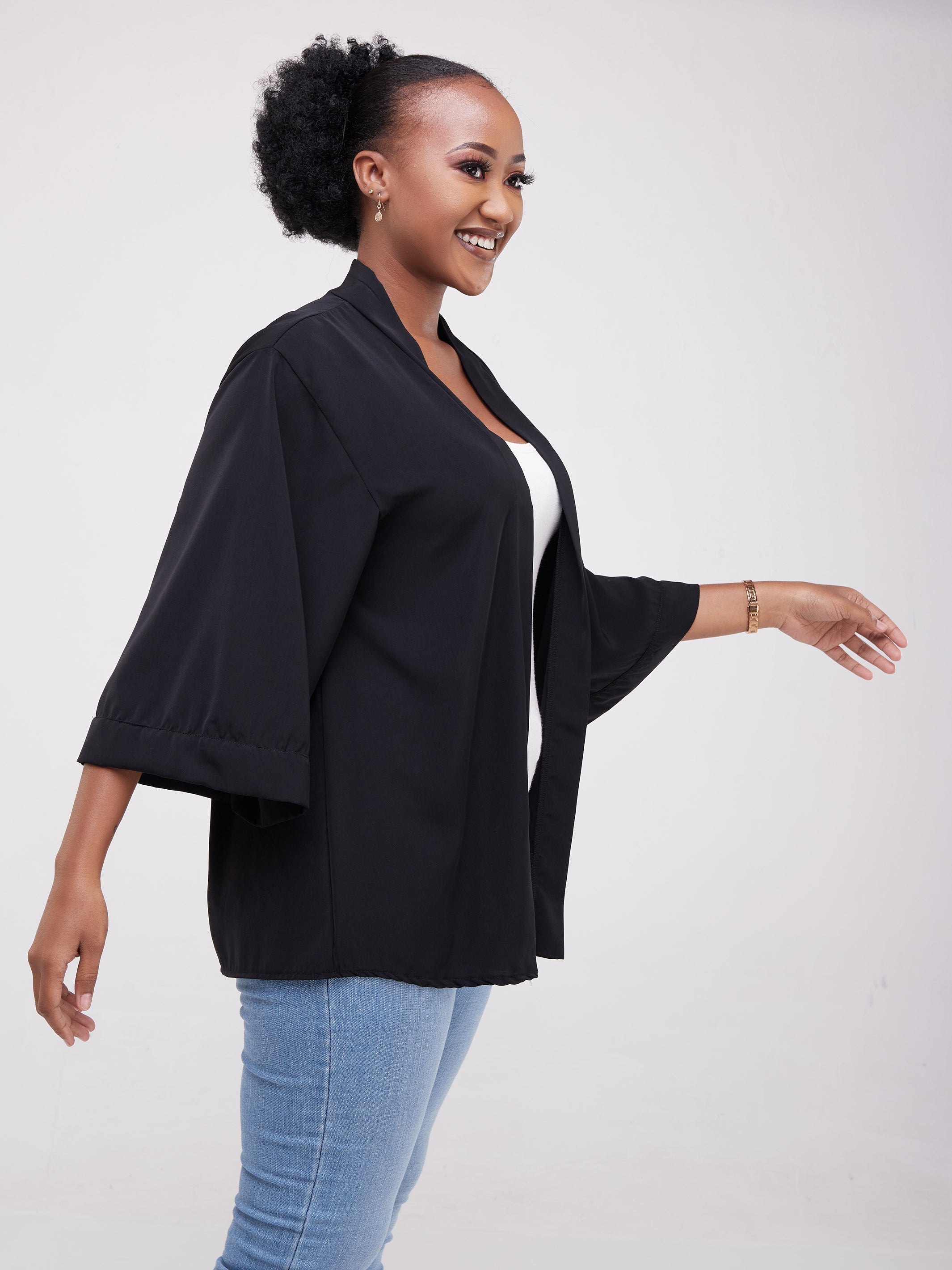 Vivo Alek Short Kimono - Black